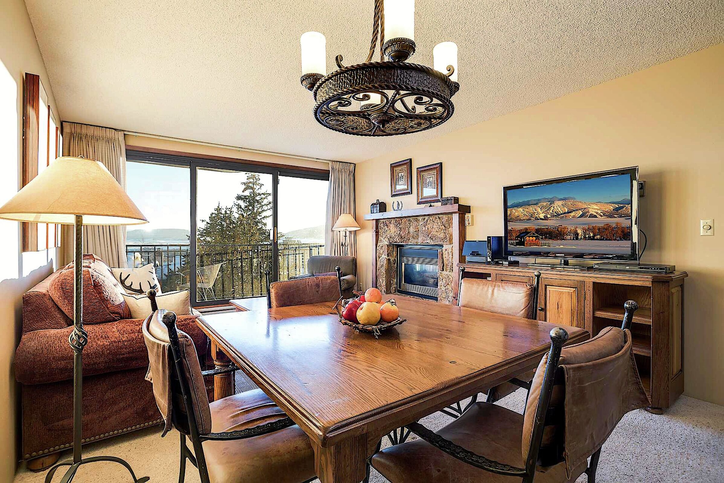 Living Room & Dining Room