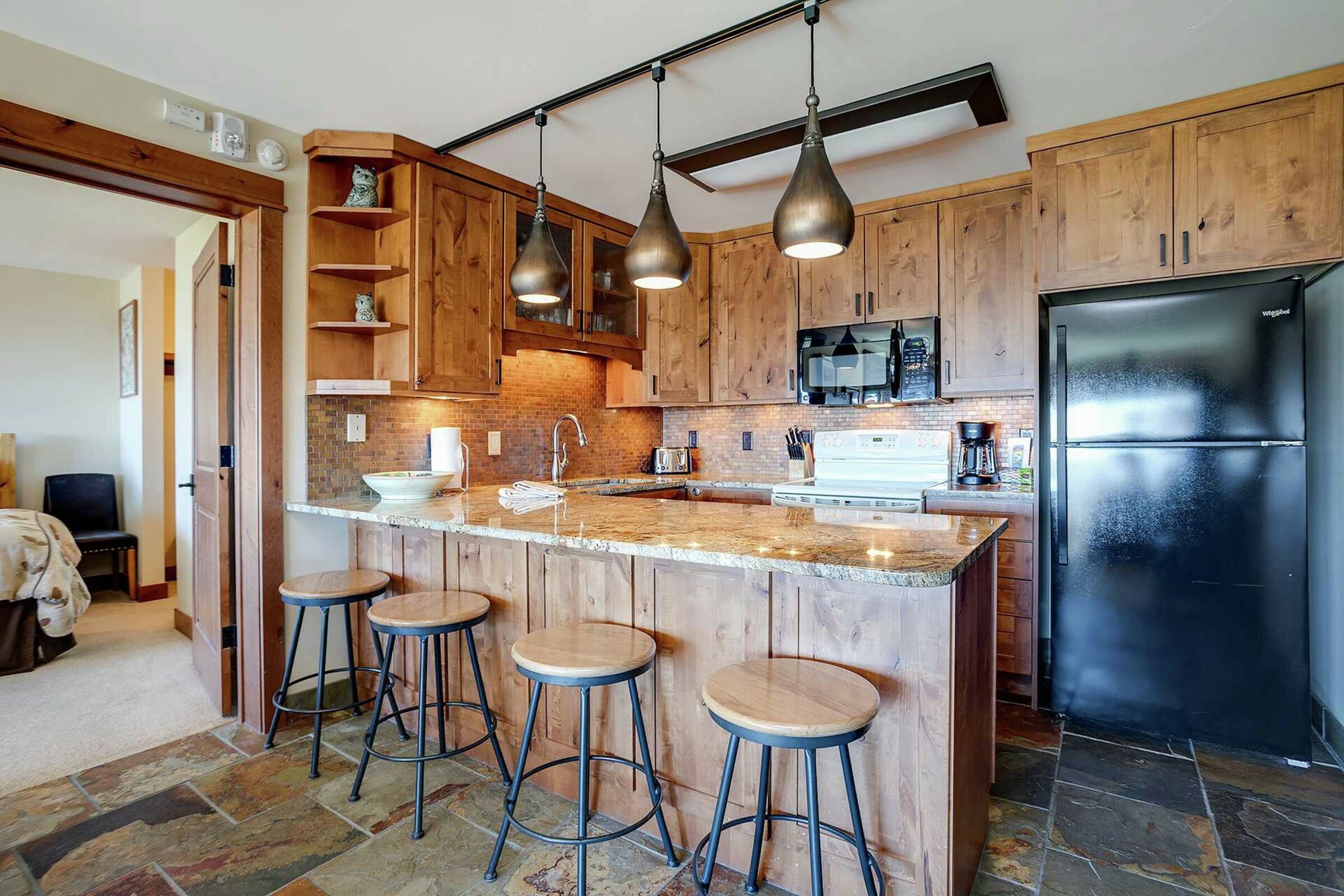Kitchen Bar