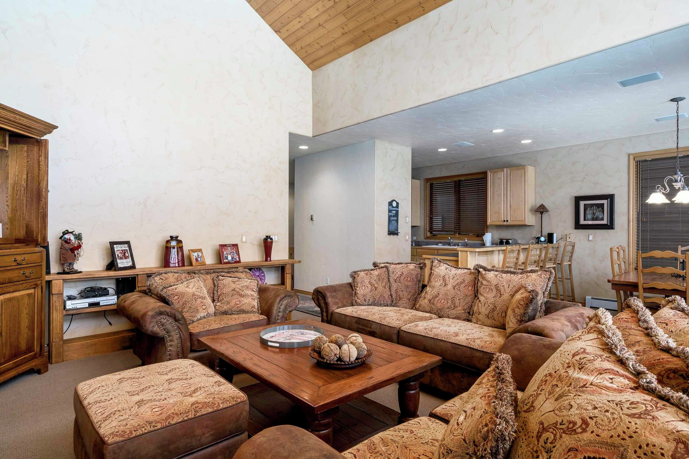 #4 - Living Room