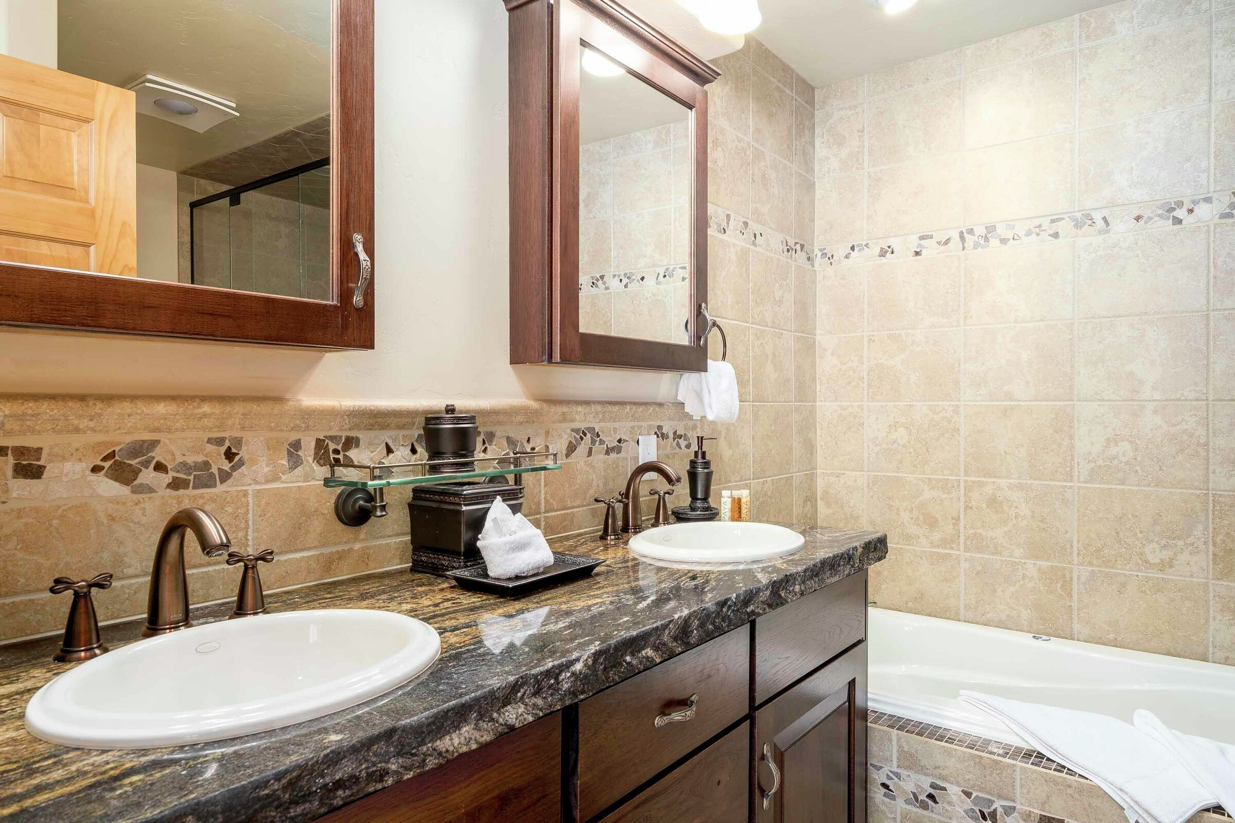 #4 - Master Ensuite Bathroom