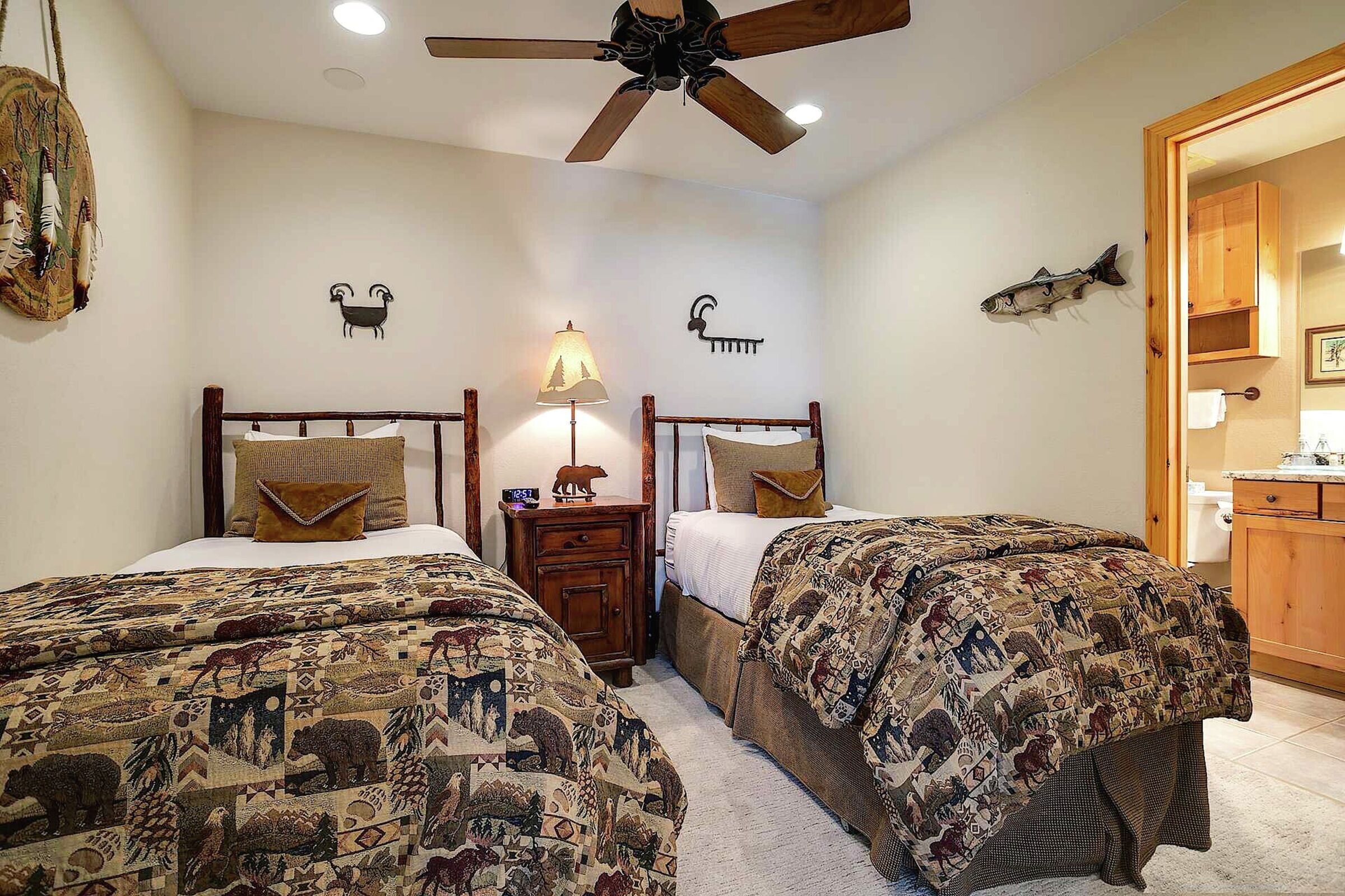 #1210 - Den with Beds