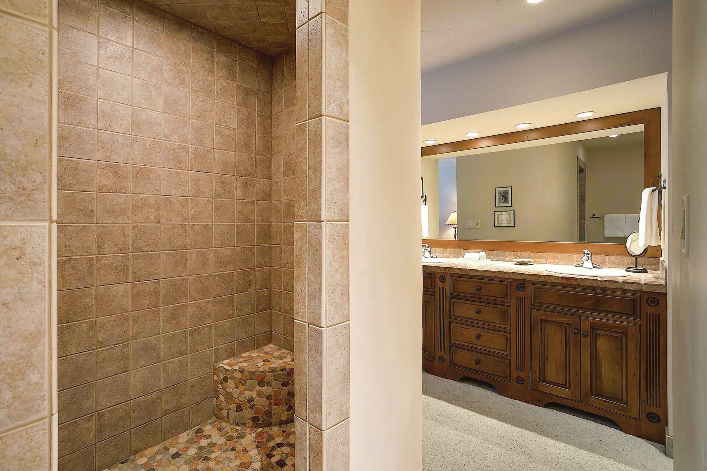 Master Ensuite Bathroom