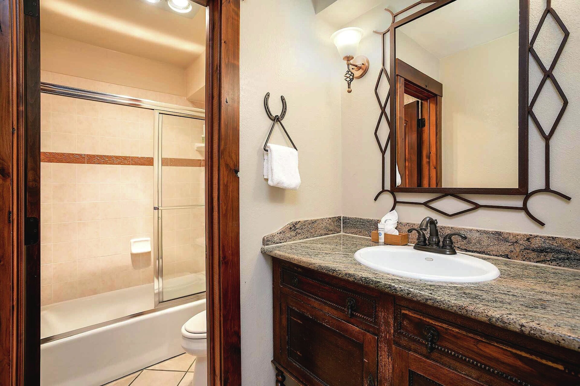 Master Ensuite Bathroom