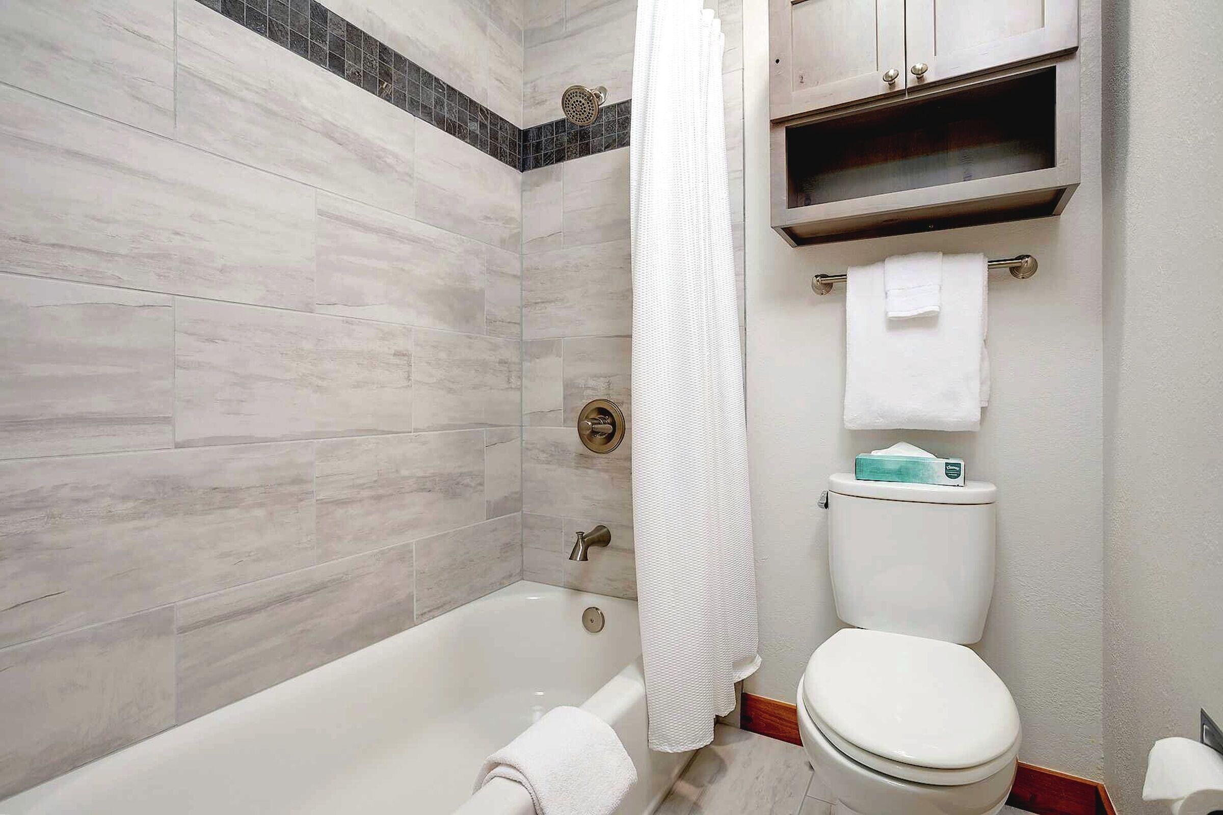 Loft Ensuite Bathroom