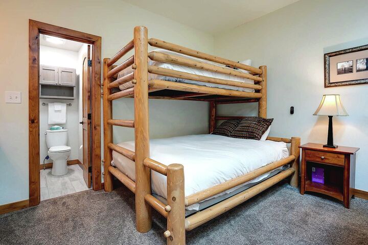 #1304 - Loft with Bunk Bed