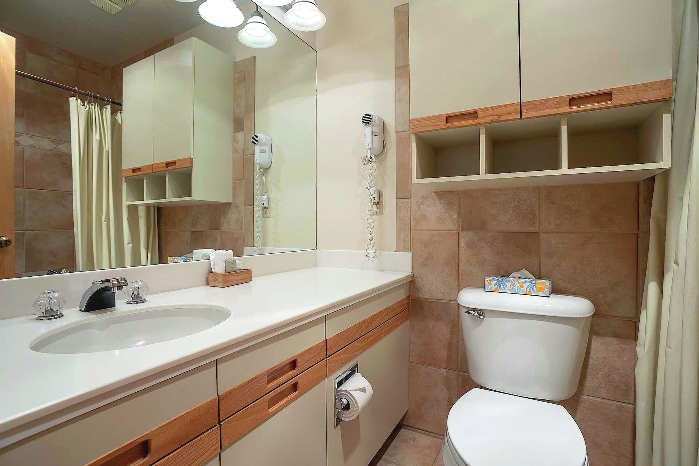 Master Ensuite Bathroom