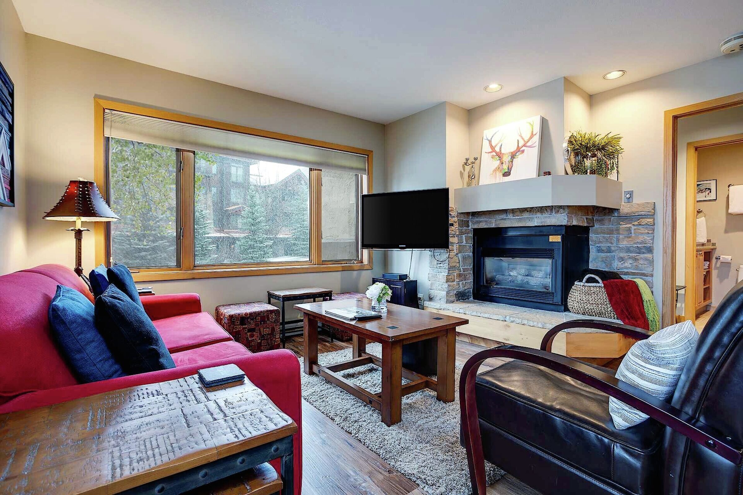 #1104 - Living Area