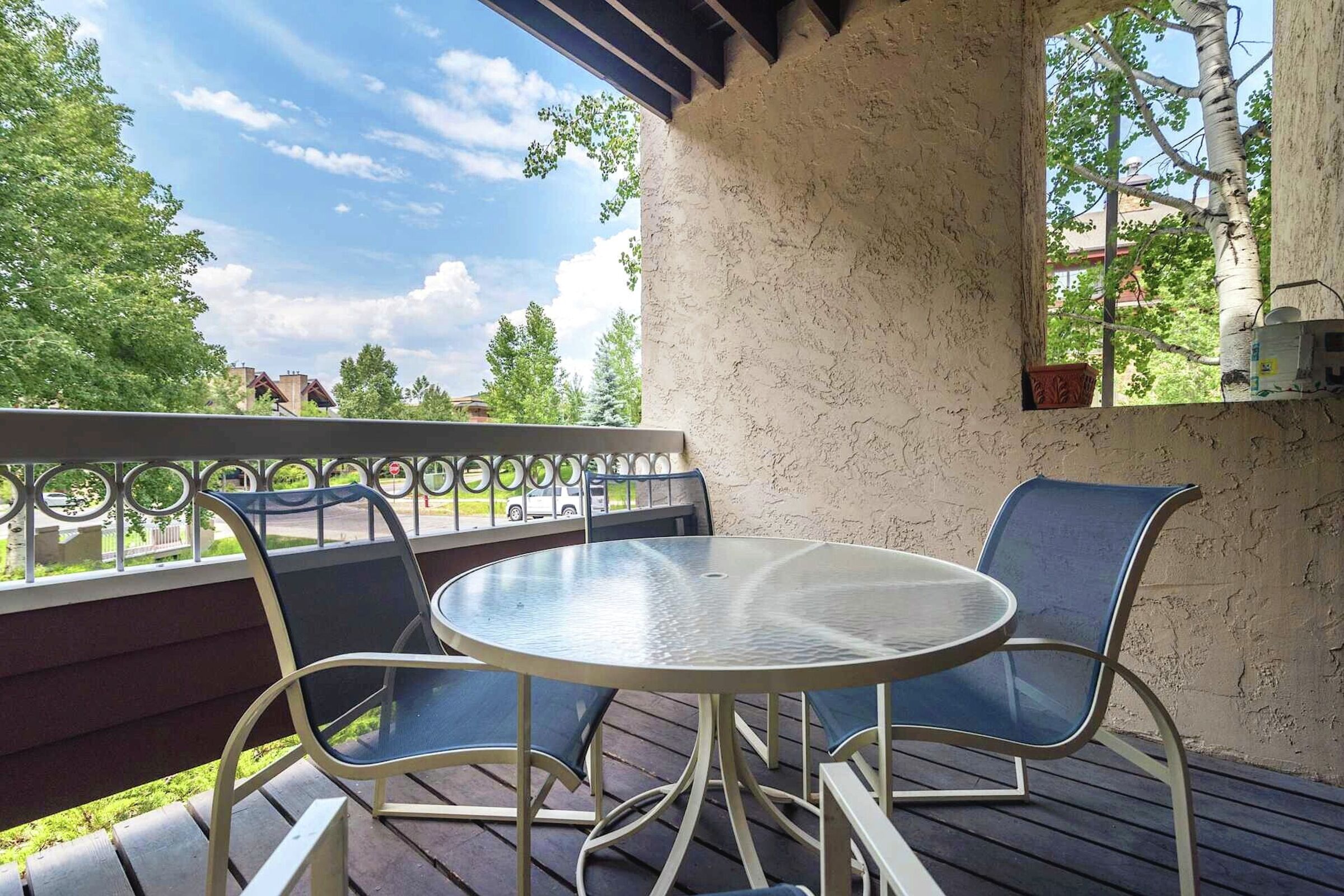 #1104 - Balcony