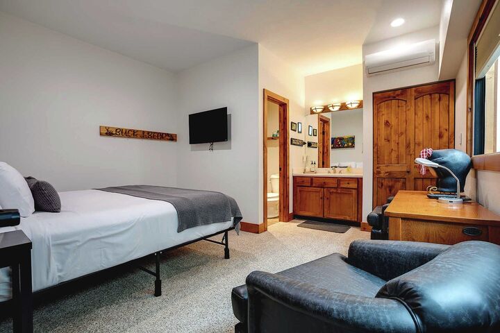 #1307 - Loft Bedroom