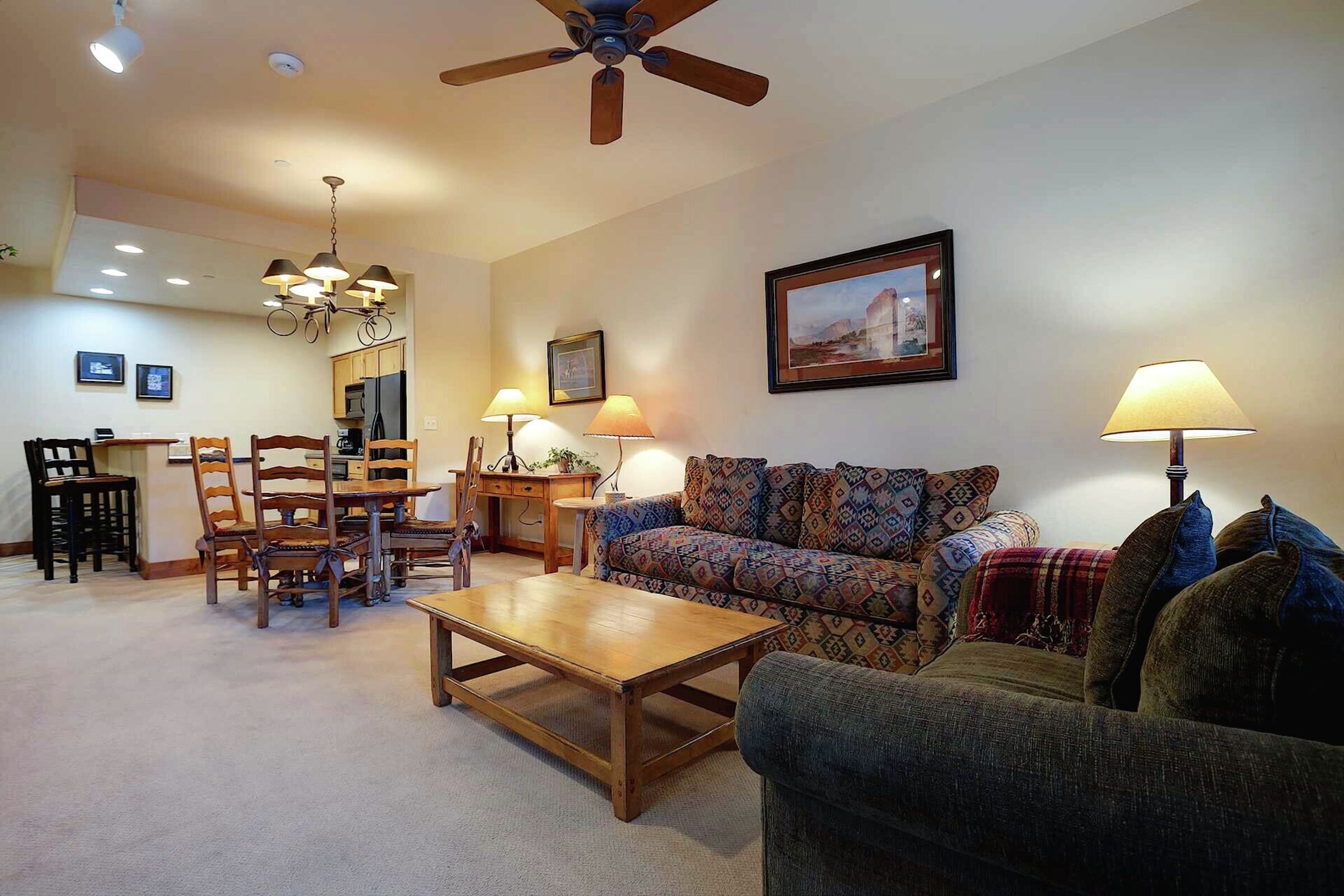 #2111 - Living Area