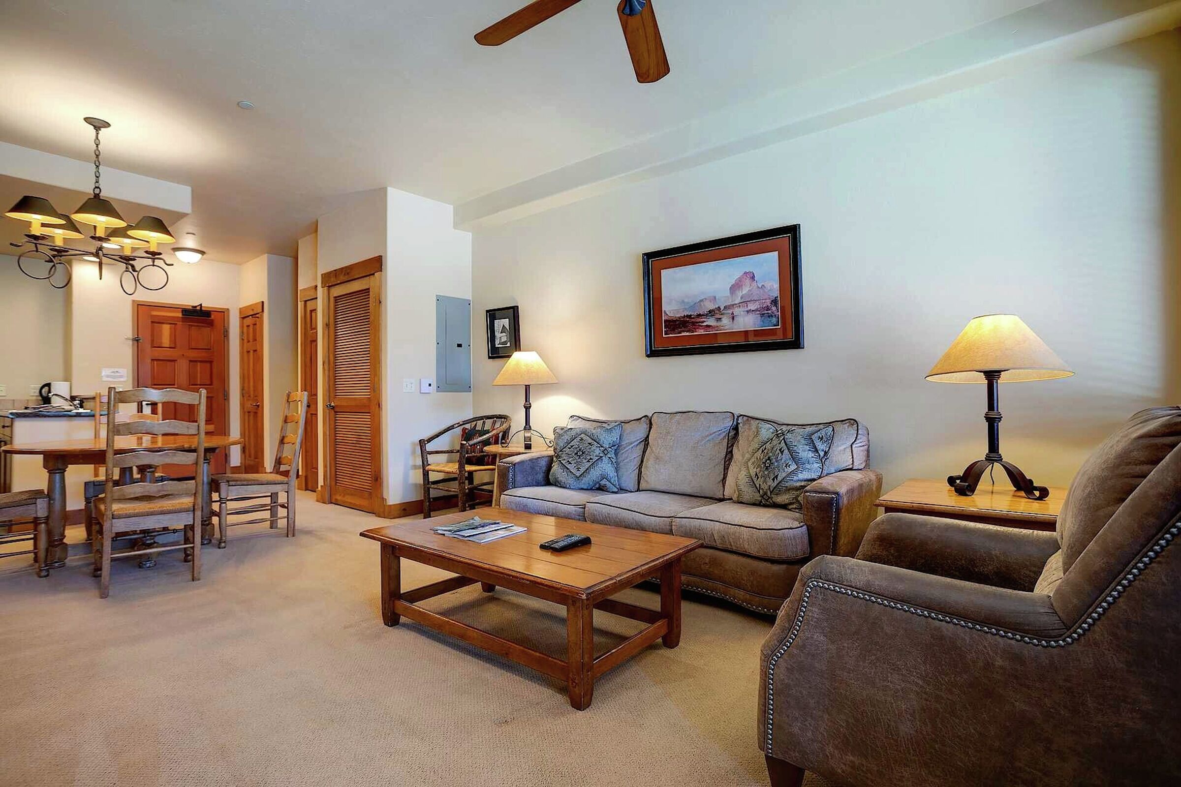 #2110 - Living Area