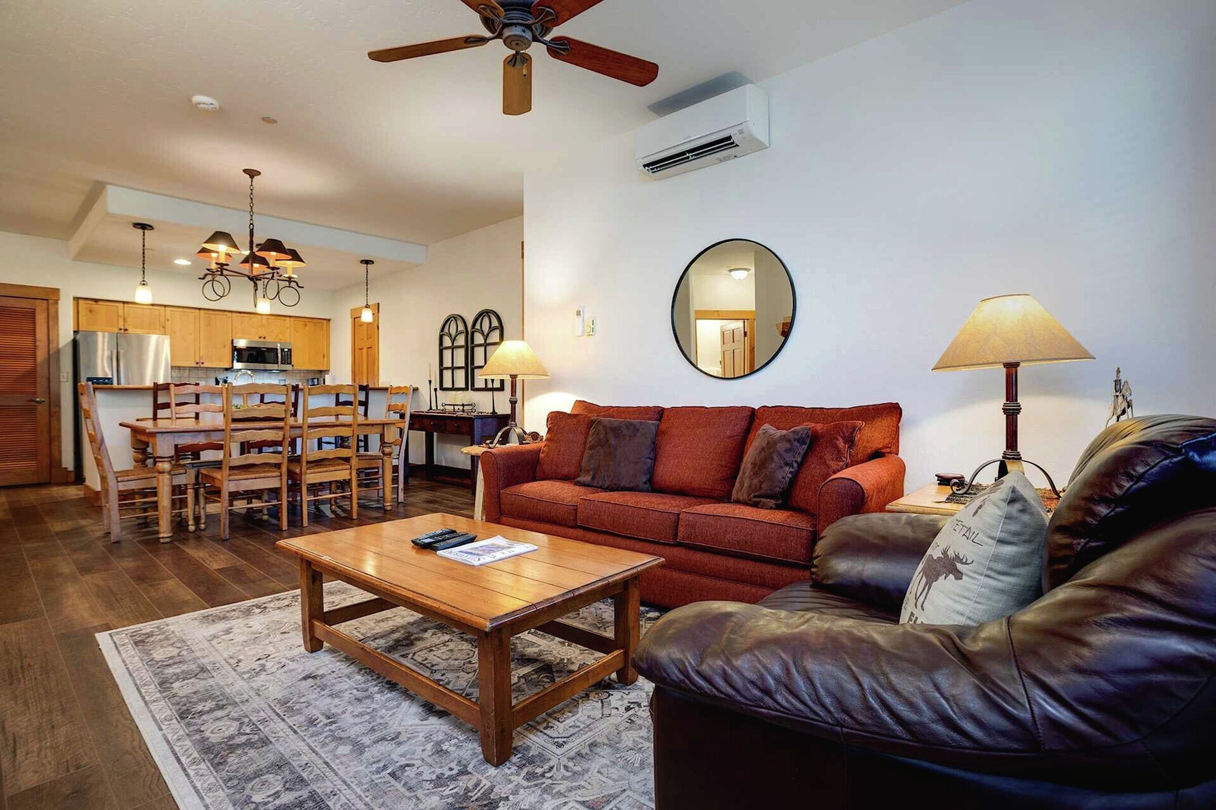 #2101 - Living Area