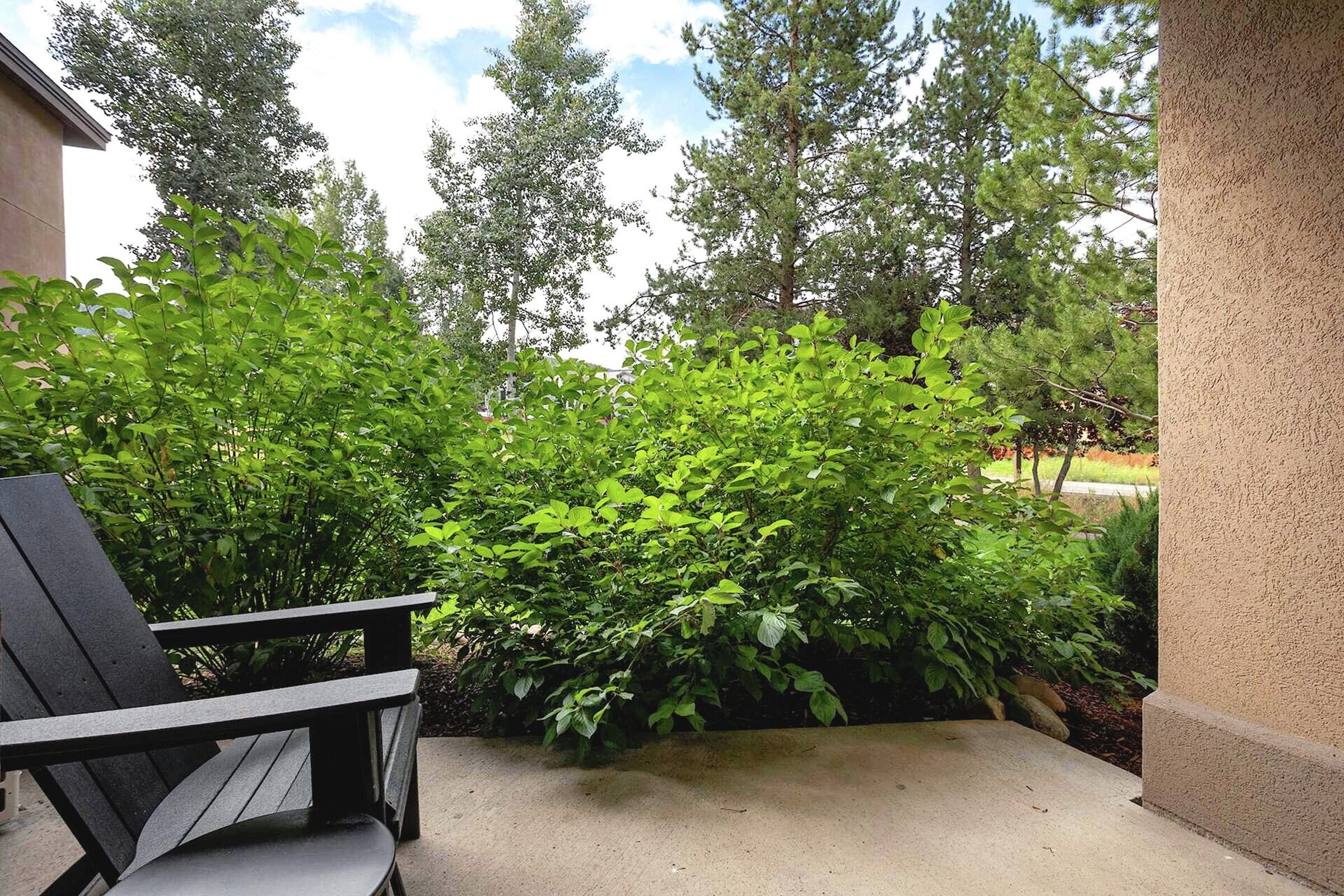 #2101 - Patio