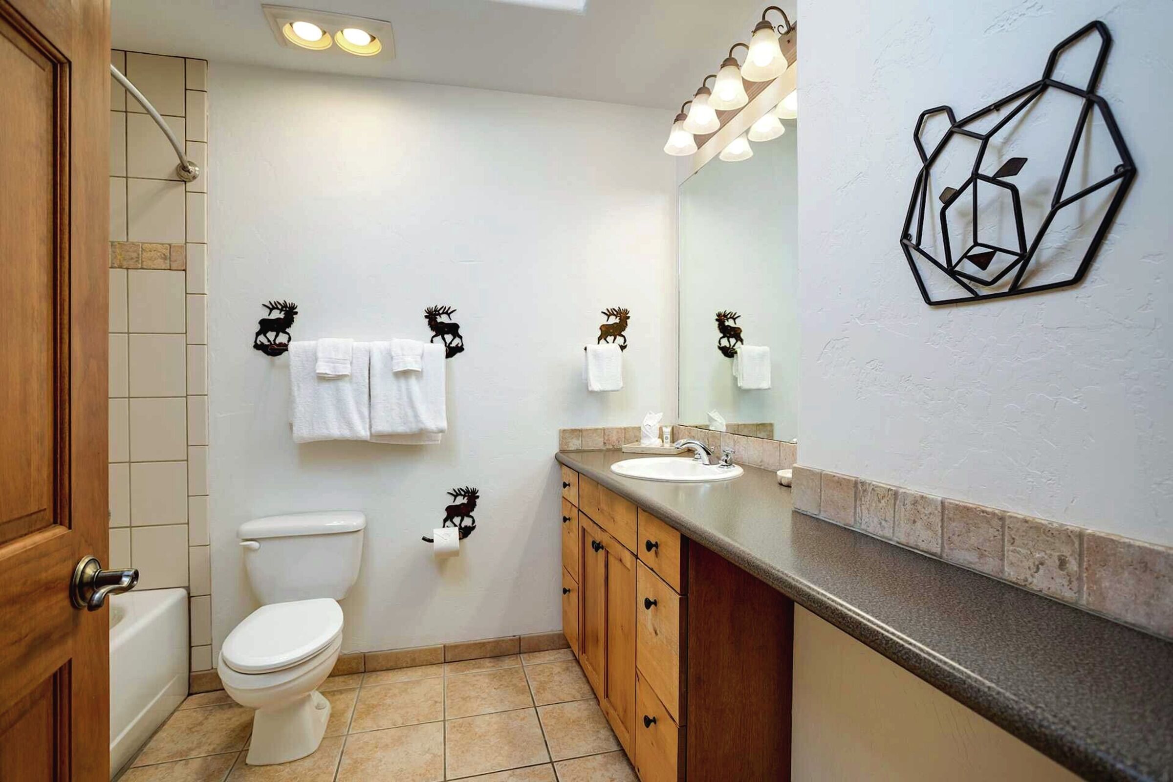 #2101 - Bathroom