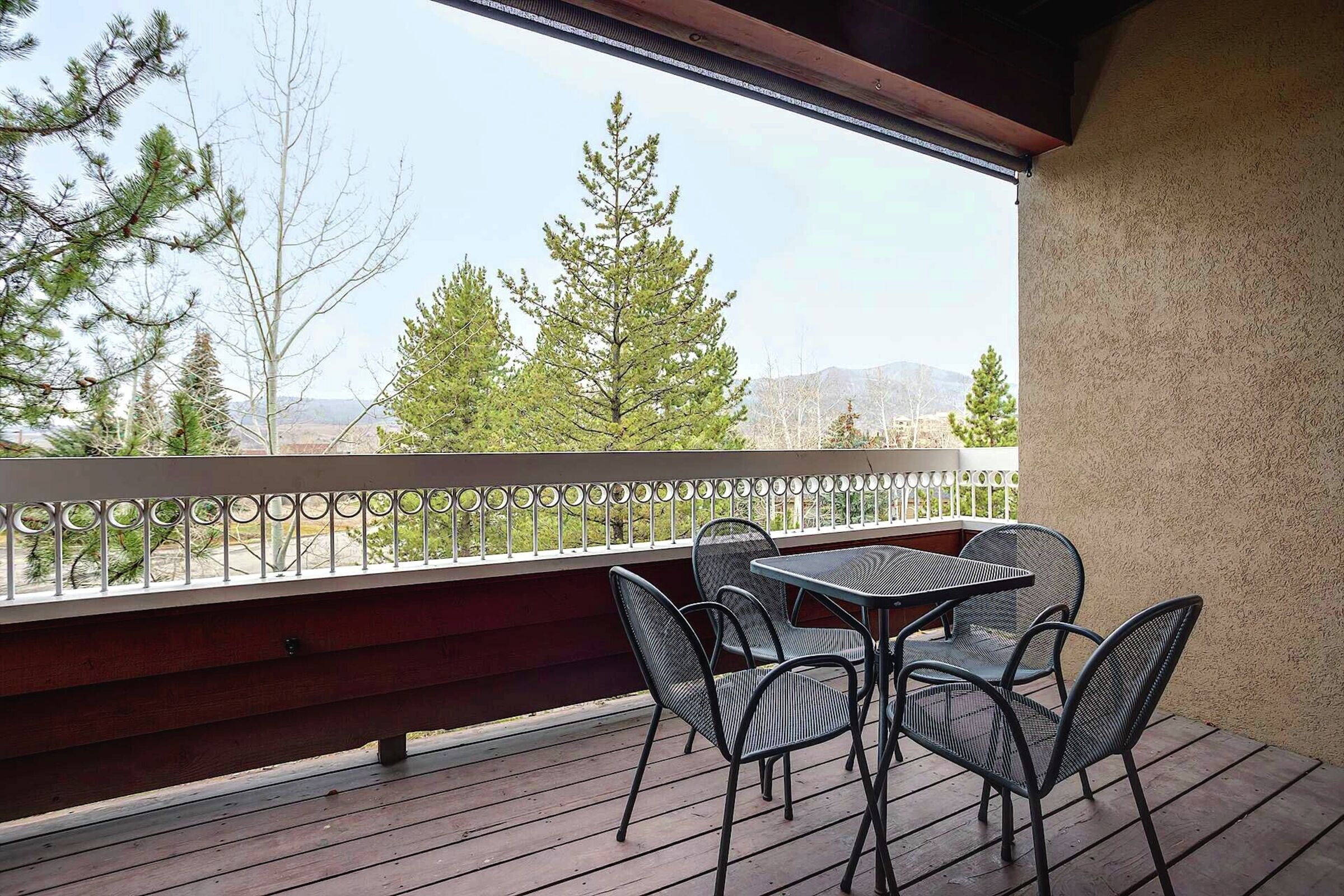#2203 - Balcony