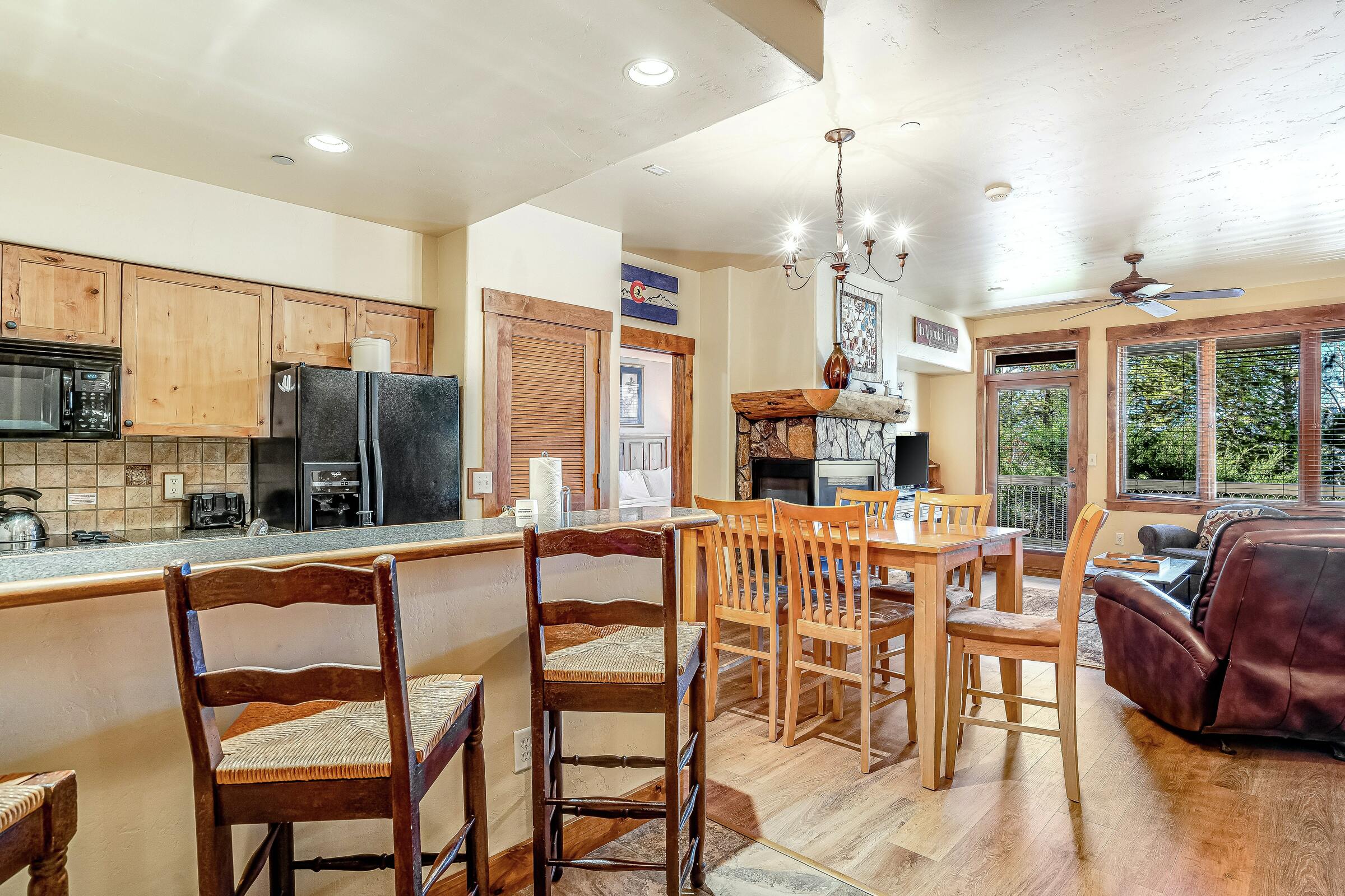 Dining Room & Kitchen