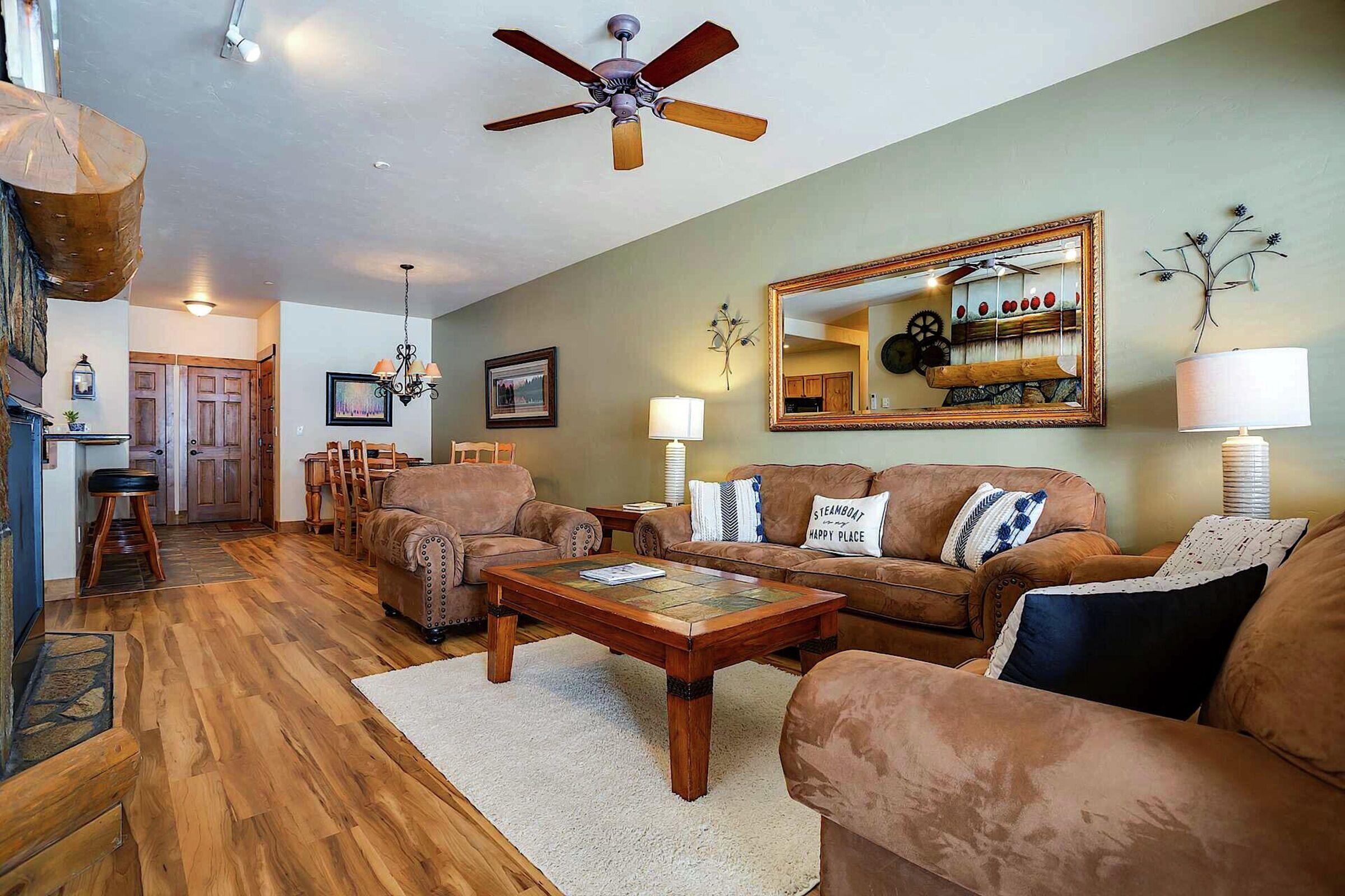 #3104 - Living Area
