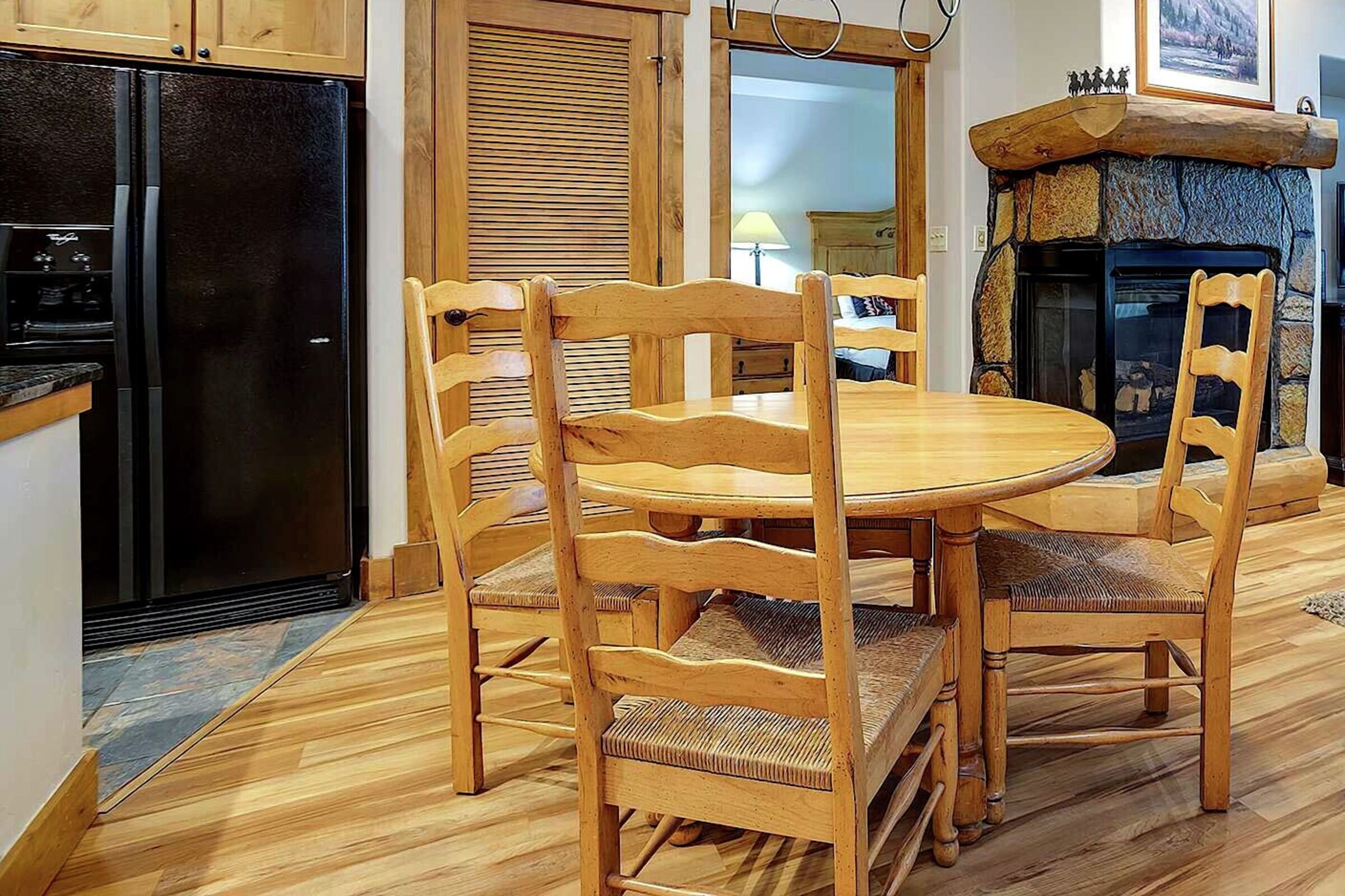 #3205 - Dining Area