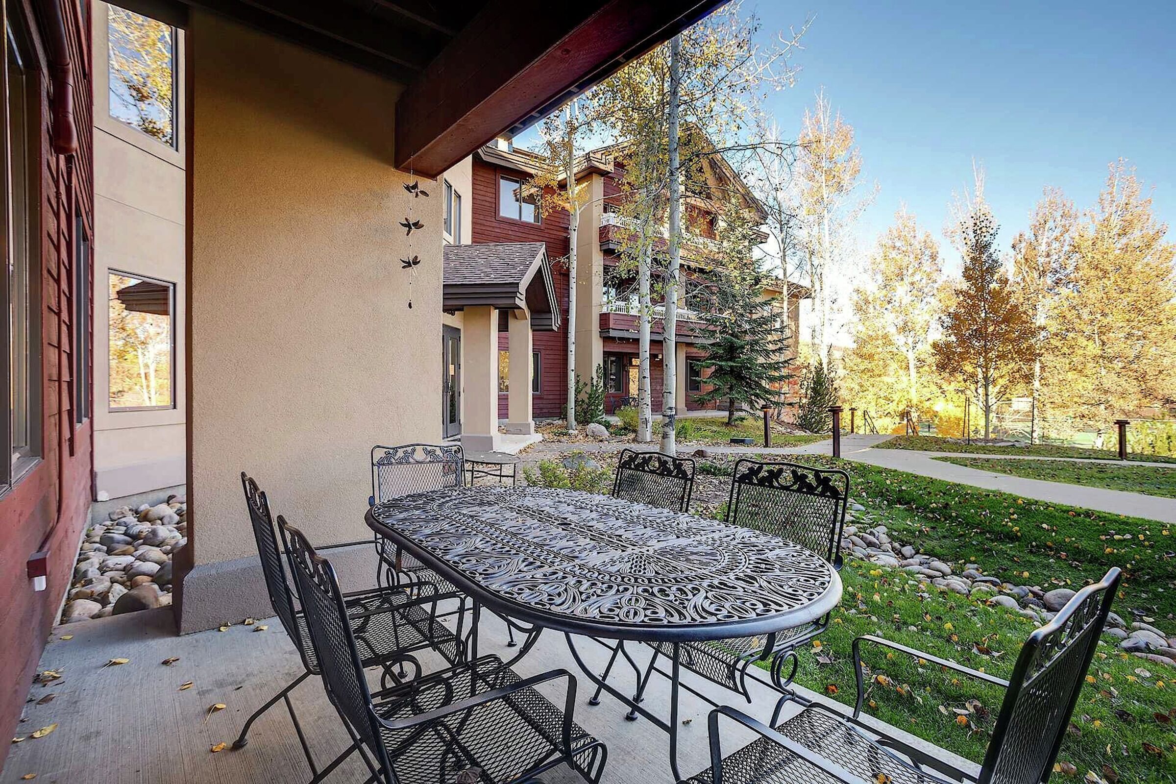 #3110 - Patio