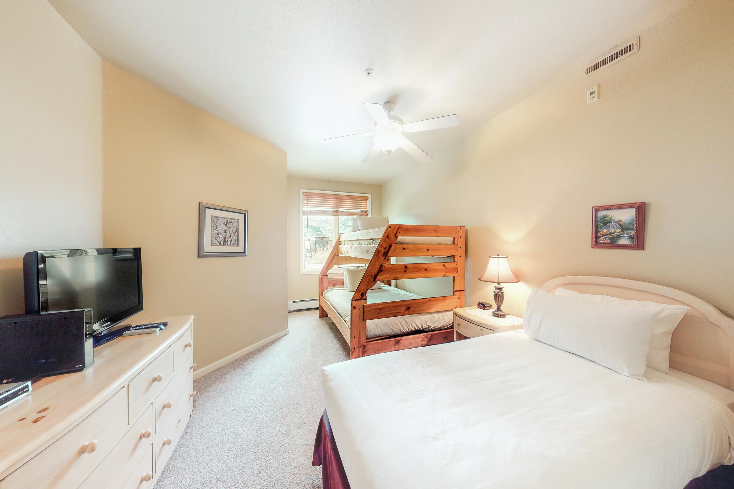 Windsor #3 - Bedroom