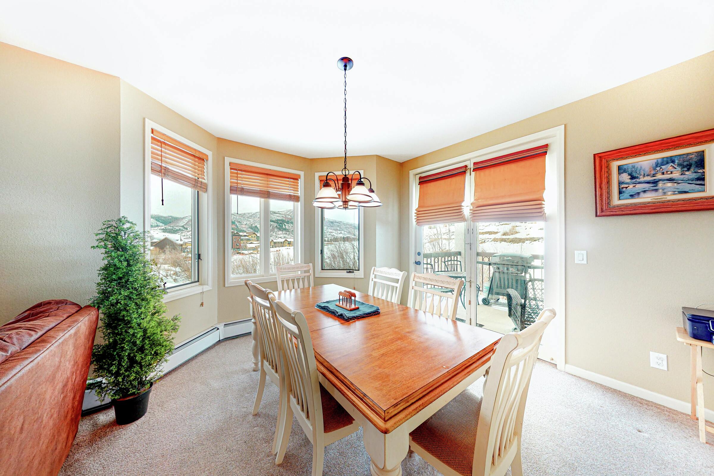 Windsor #3 - Dining Room