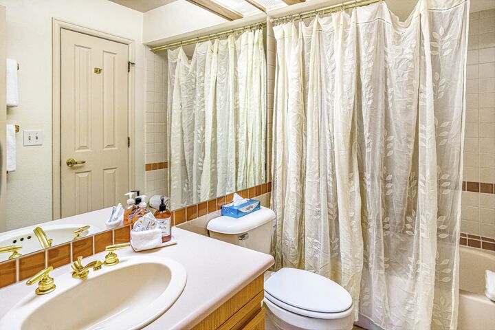 Windsor #2 - Ensuite Bathroom