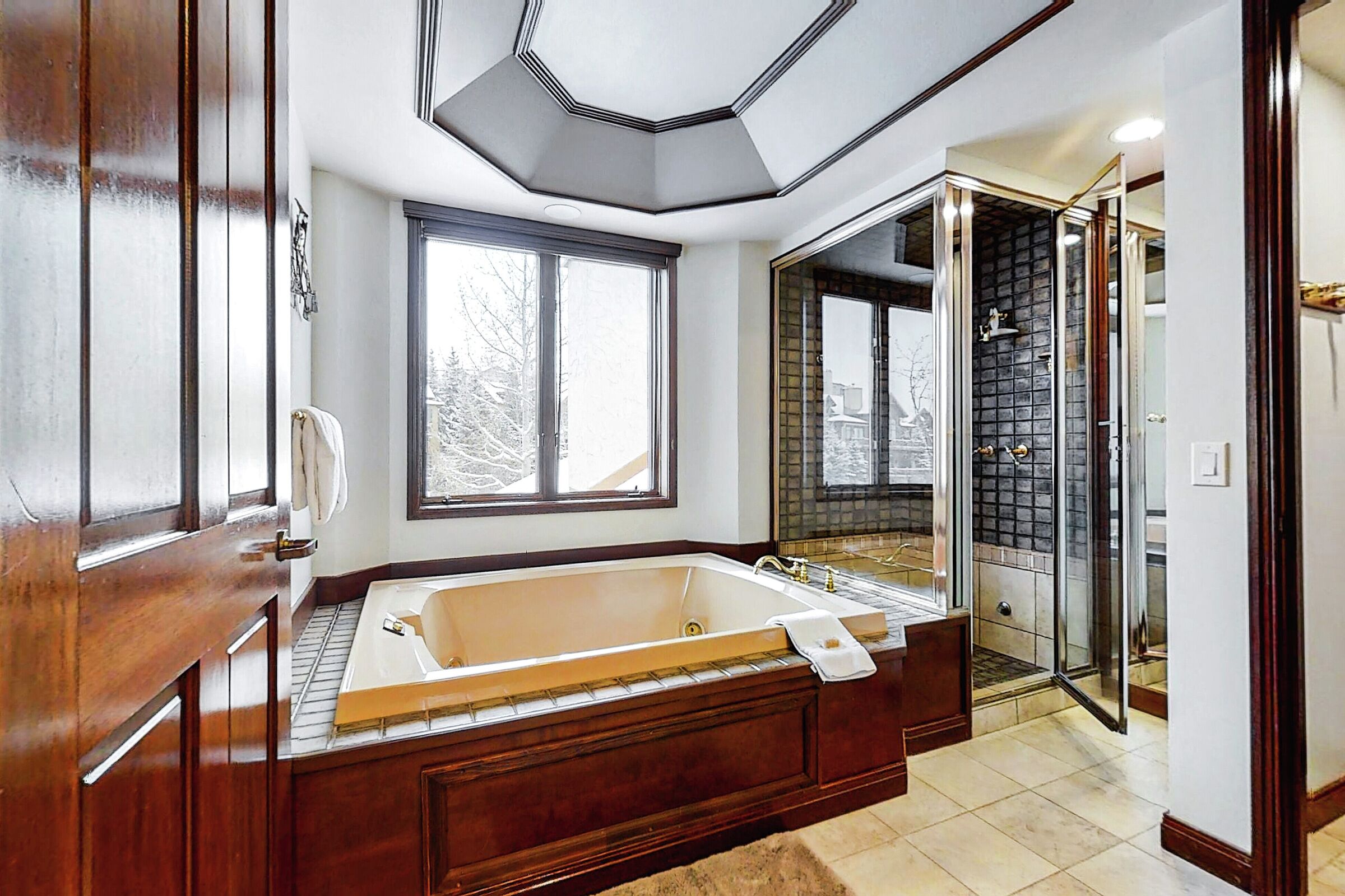 Penthouse #A - Master Ensuite Bathroom
