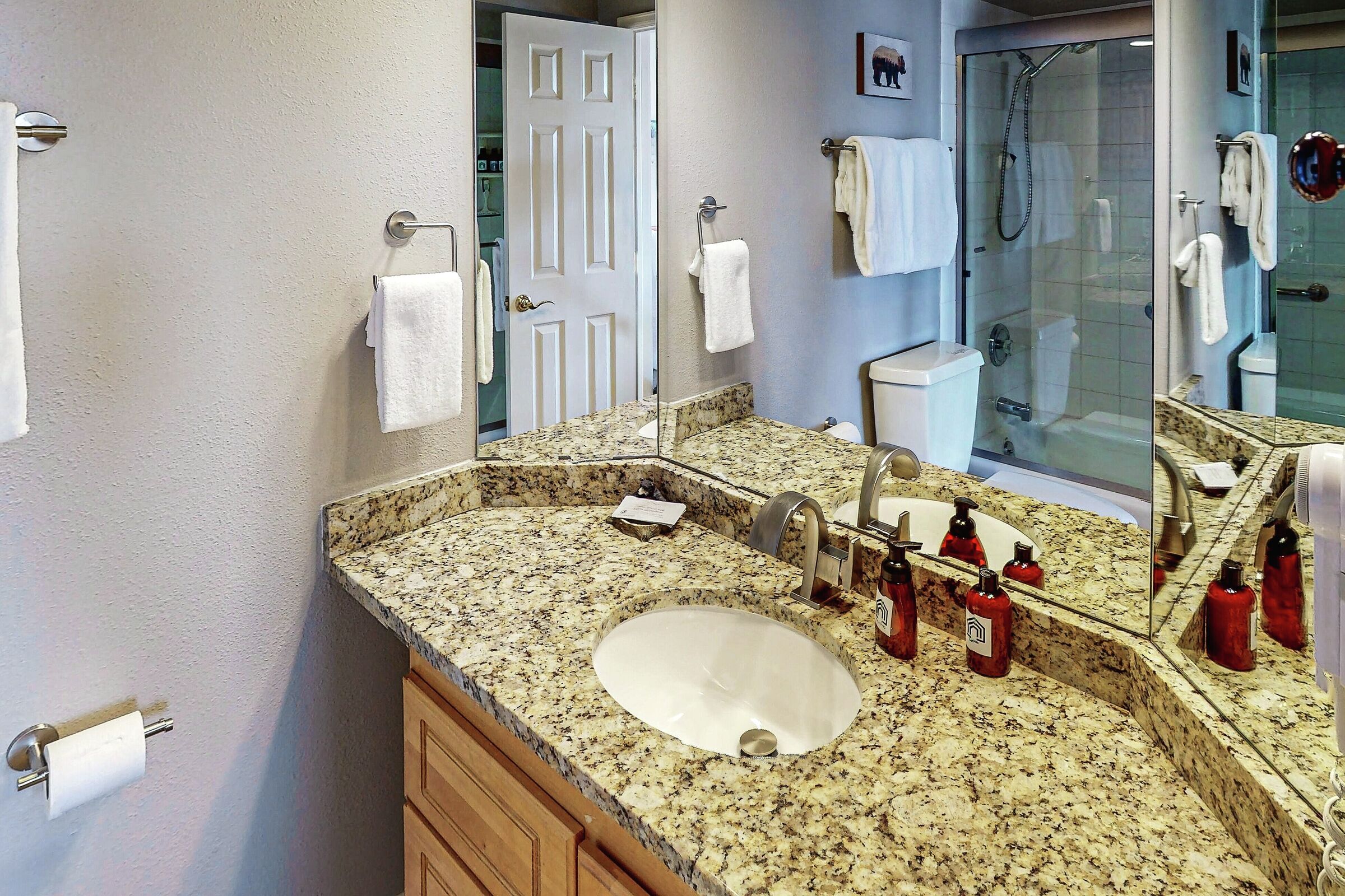 Cambridge #4 - Ensuite Bathroom