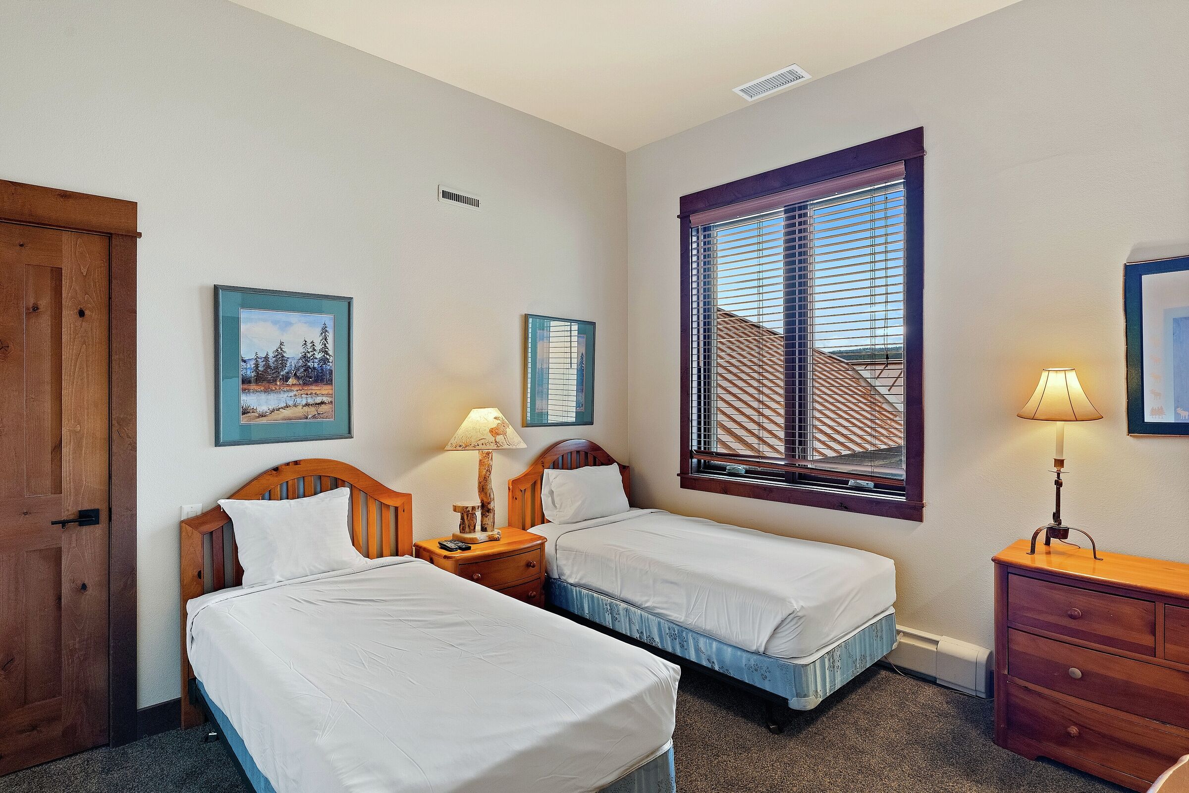 Buckingham #2 - Bedroom