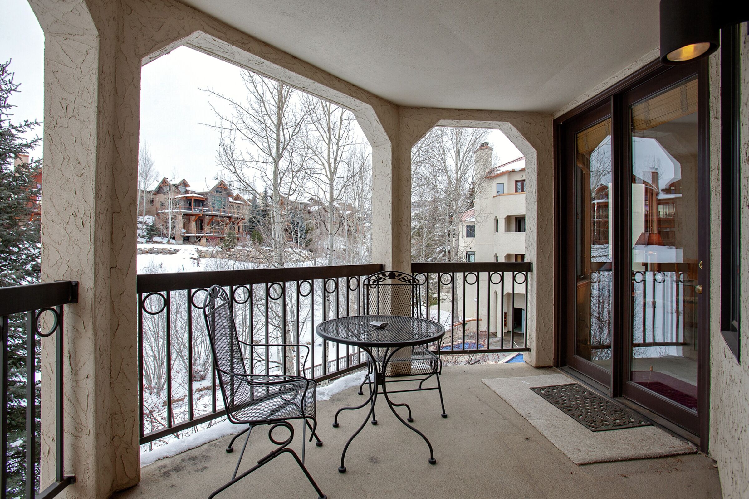 Hanover #2 - Balcony