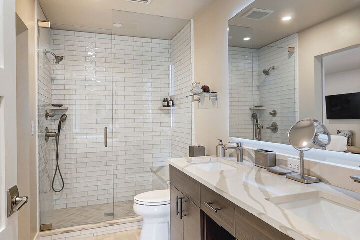 Master Ensuite Bathroom