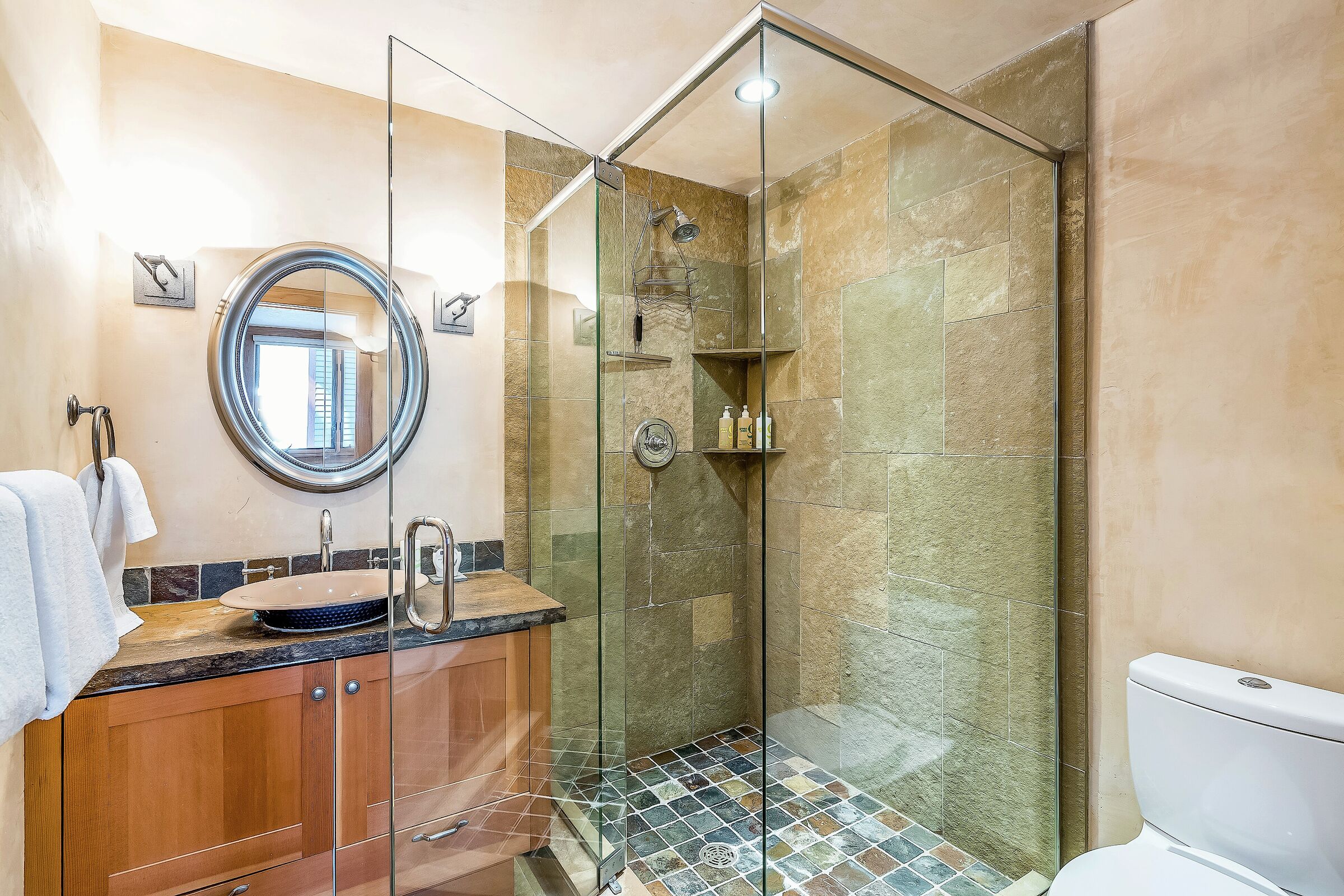 Master Ensuite Bathroom