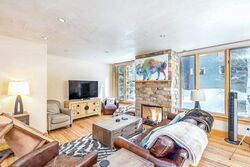 #404 - Living Area