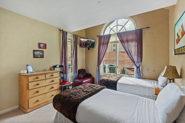 #302 - Bedroom