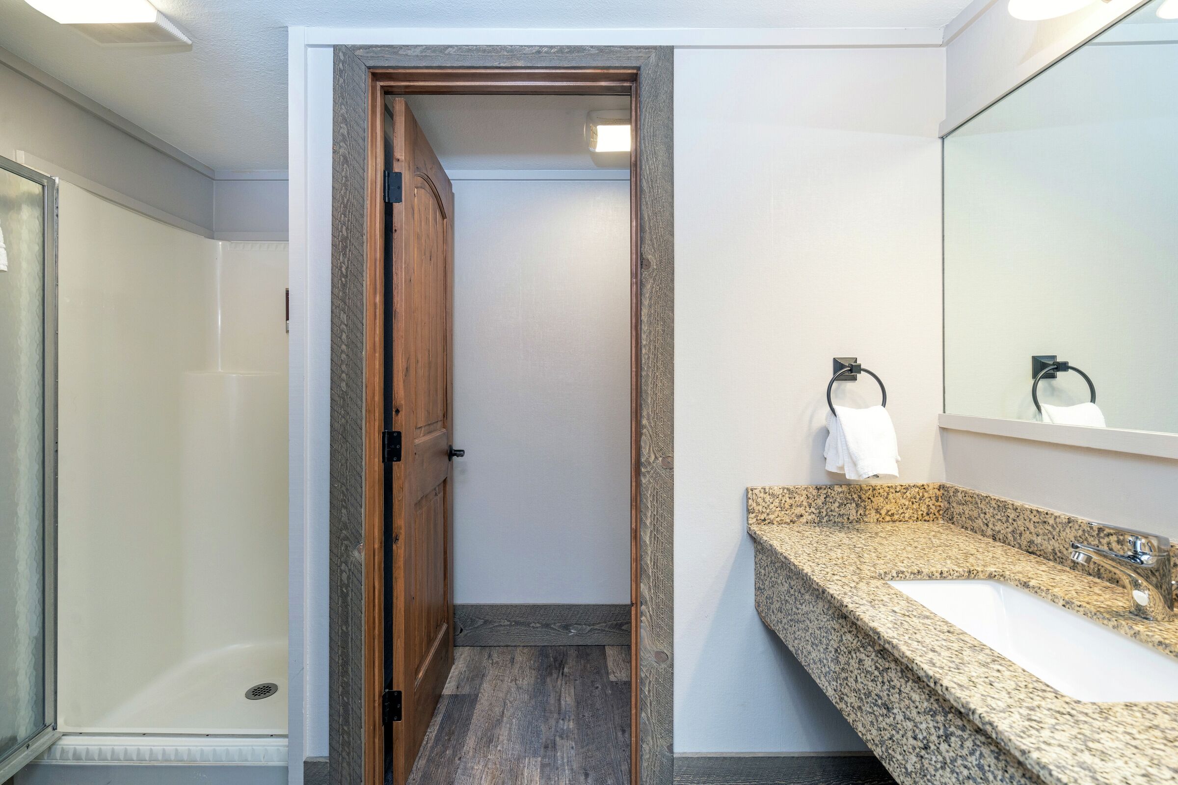 #316 - Bathroom