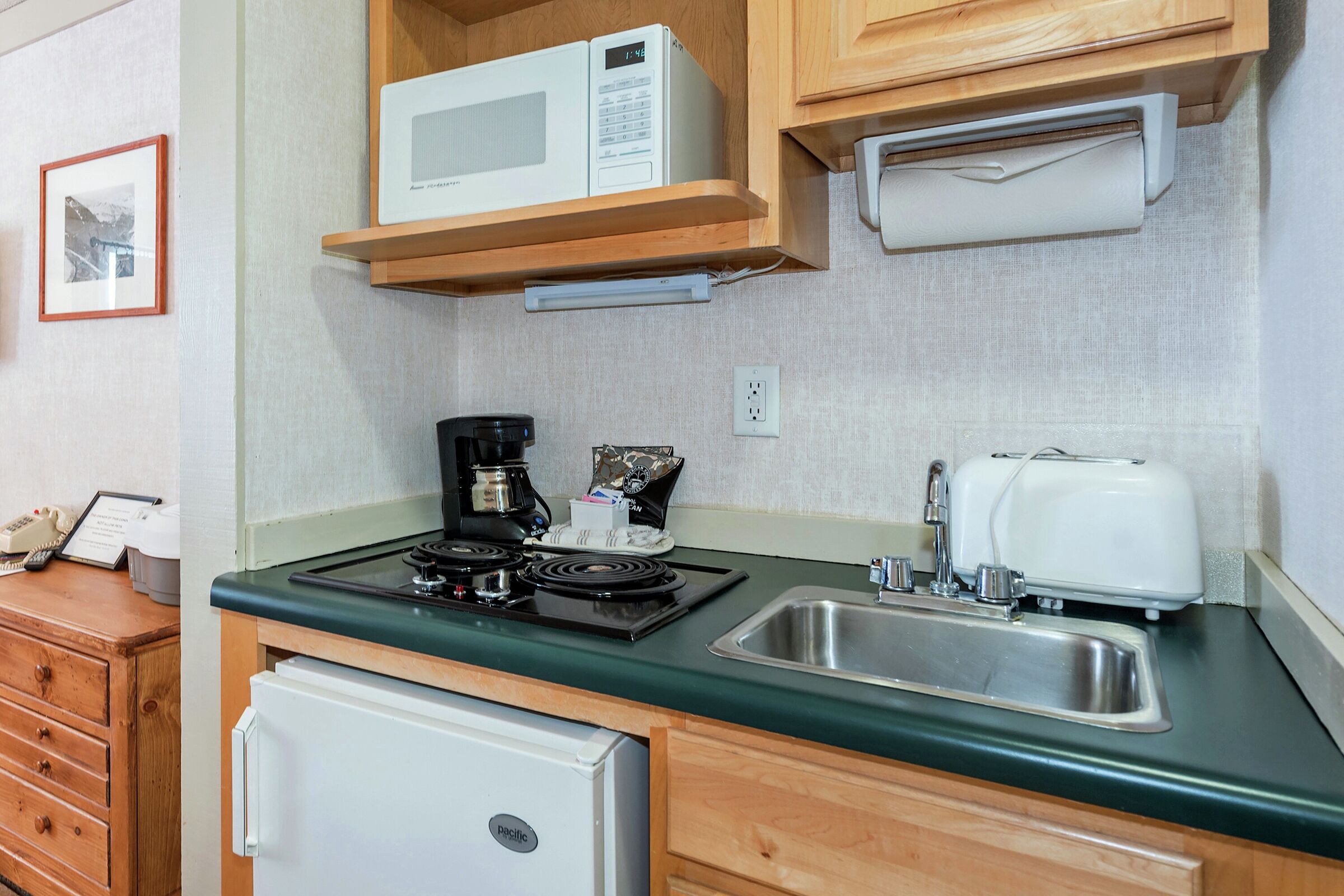 Kitchenette