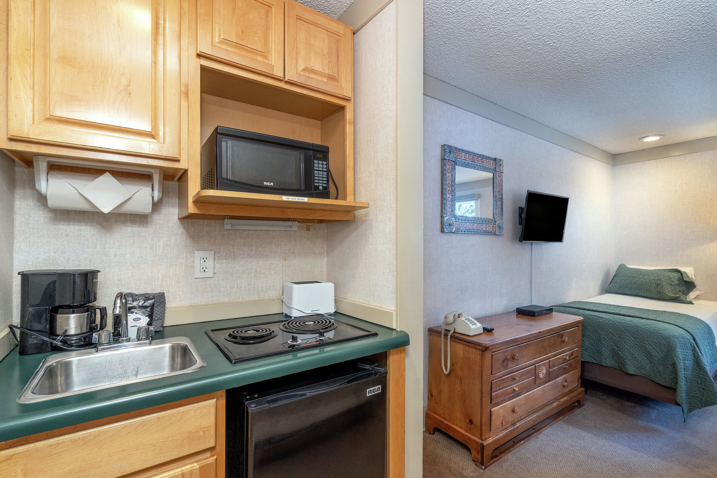 Kitchenette