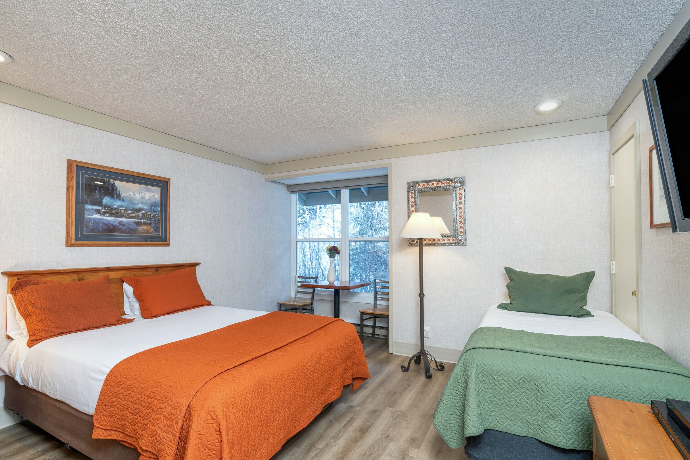 #420 - Guest Room