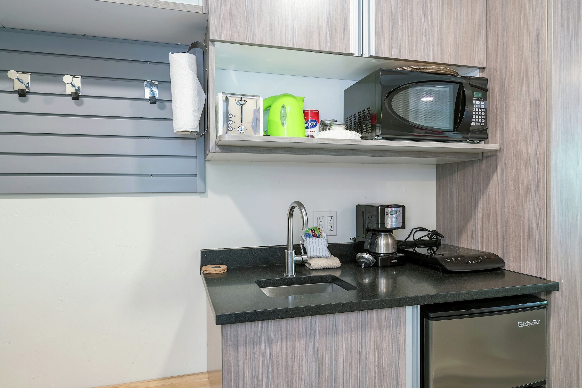 Kitchenette