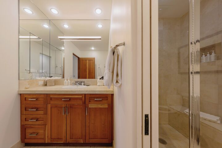 Ensuite Bathroom