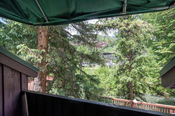 #10 - Balcony