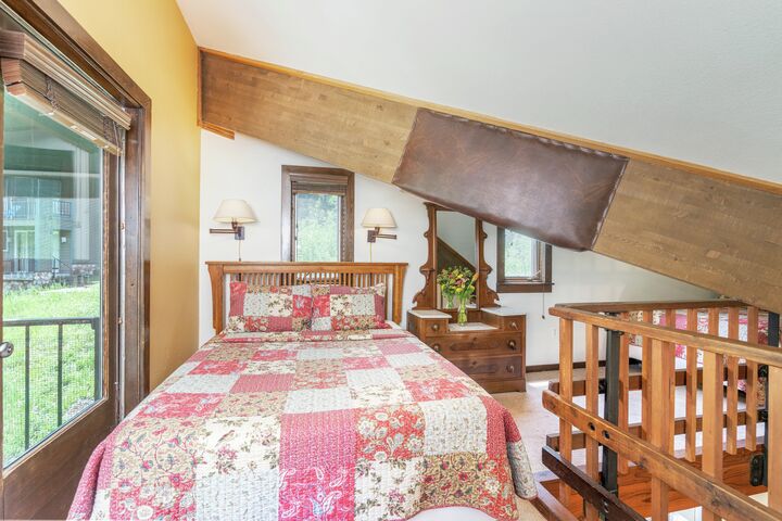 #7 - Loft Bedroom