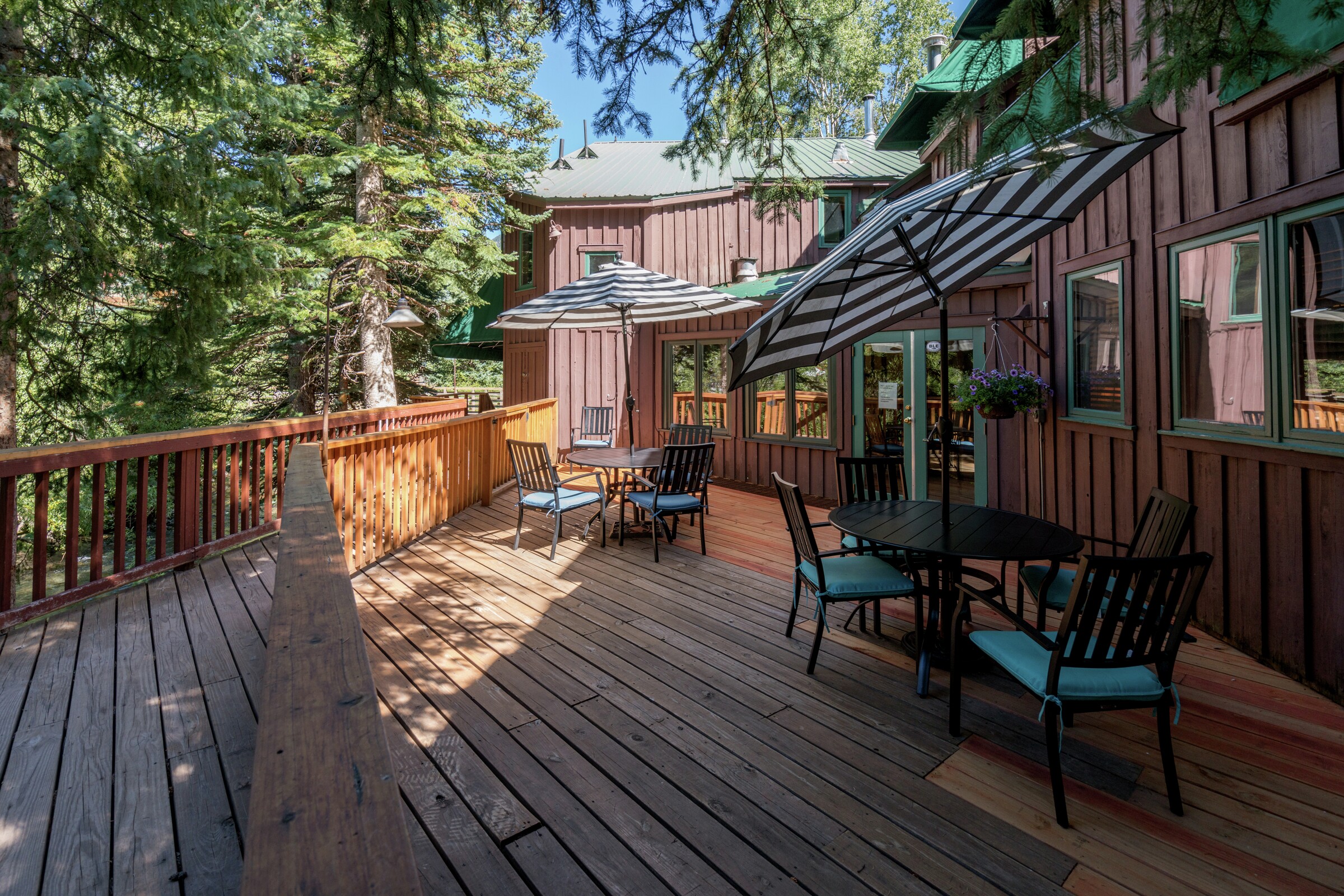 Deck