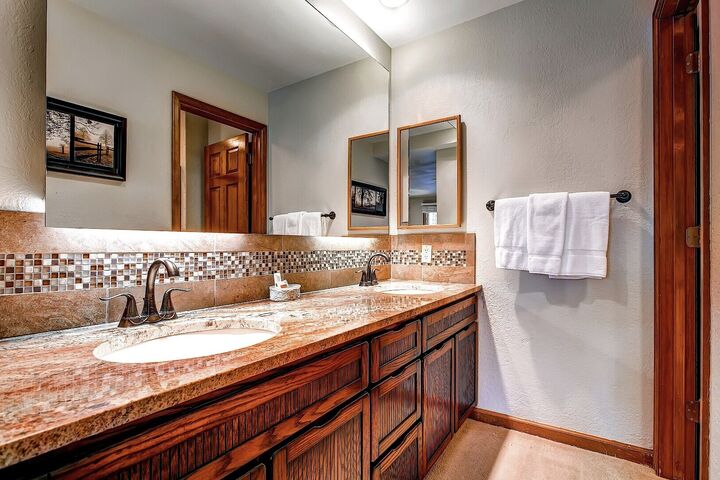 Master Ensuite Bathroom