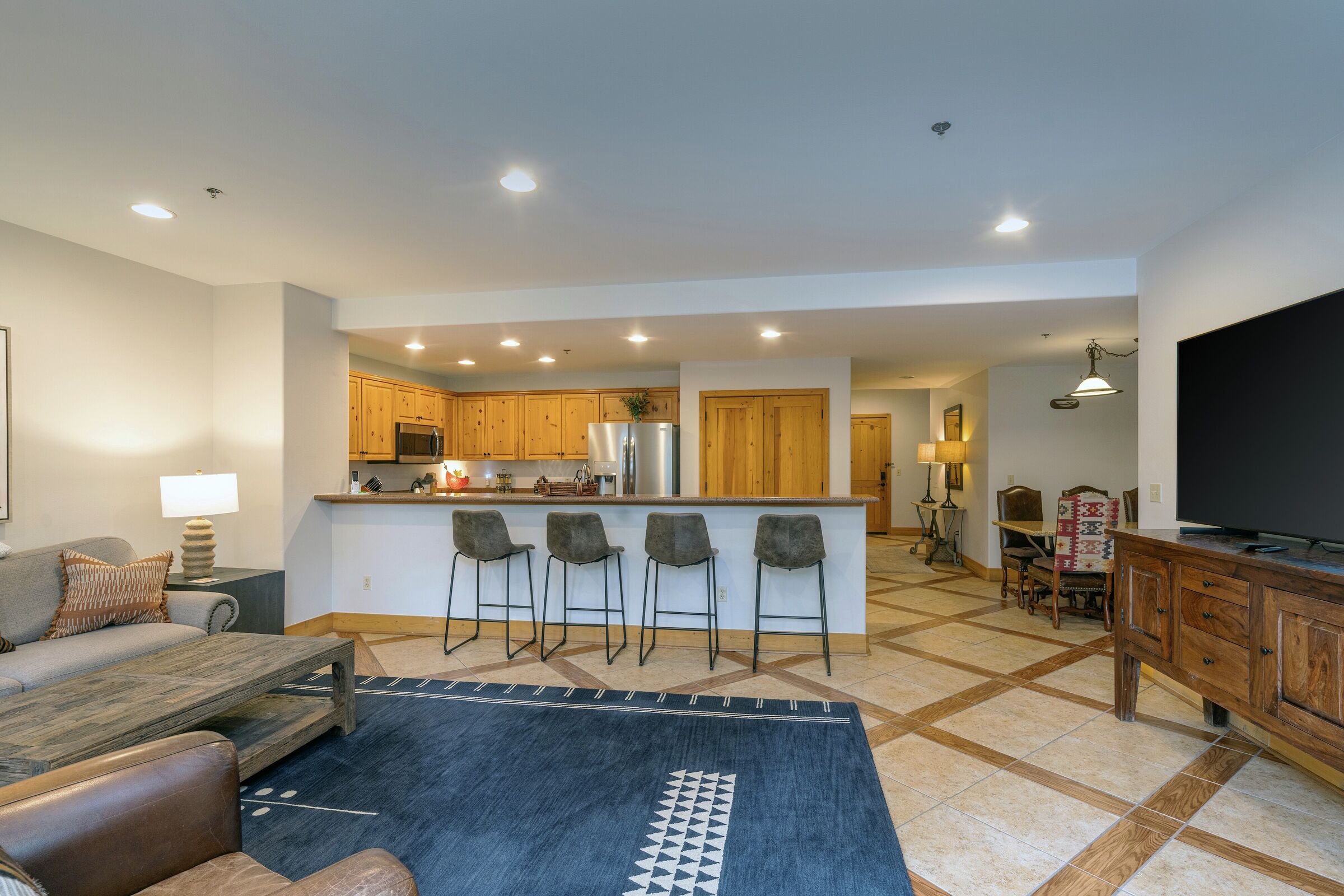 Living Area & Kitchen