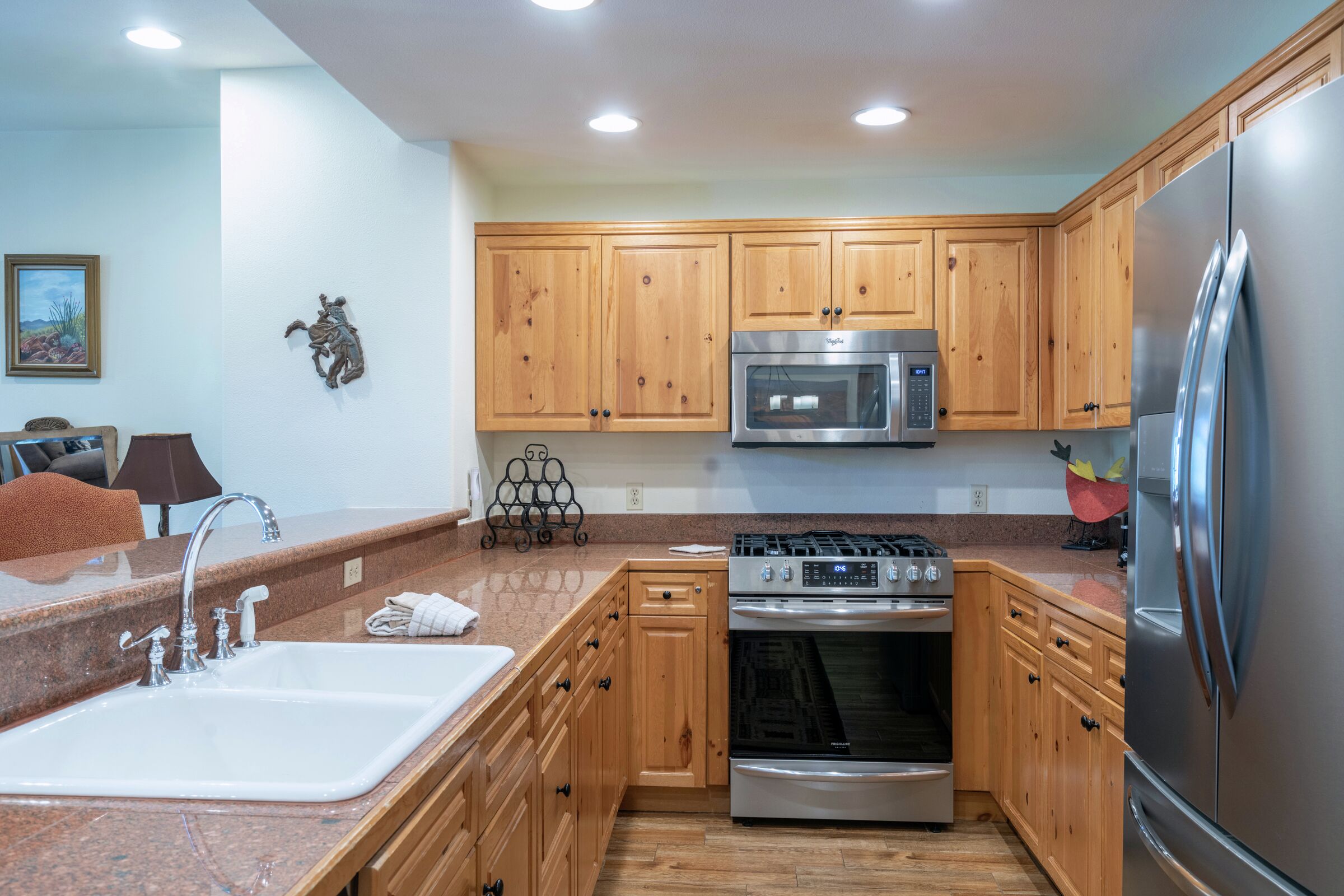 #304 - Kitchen
