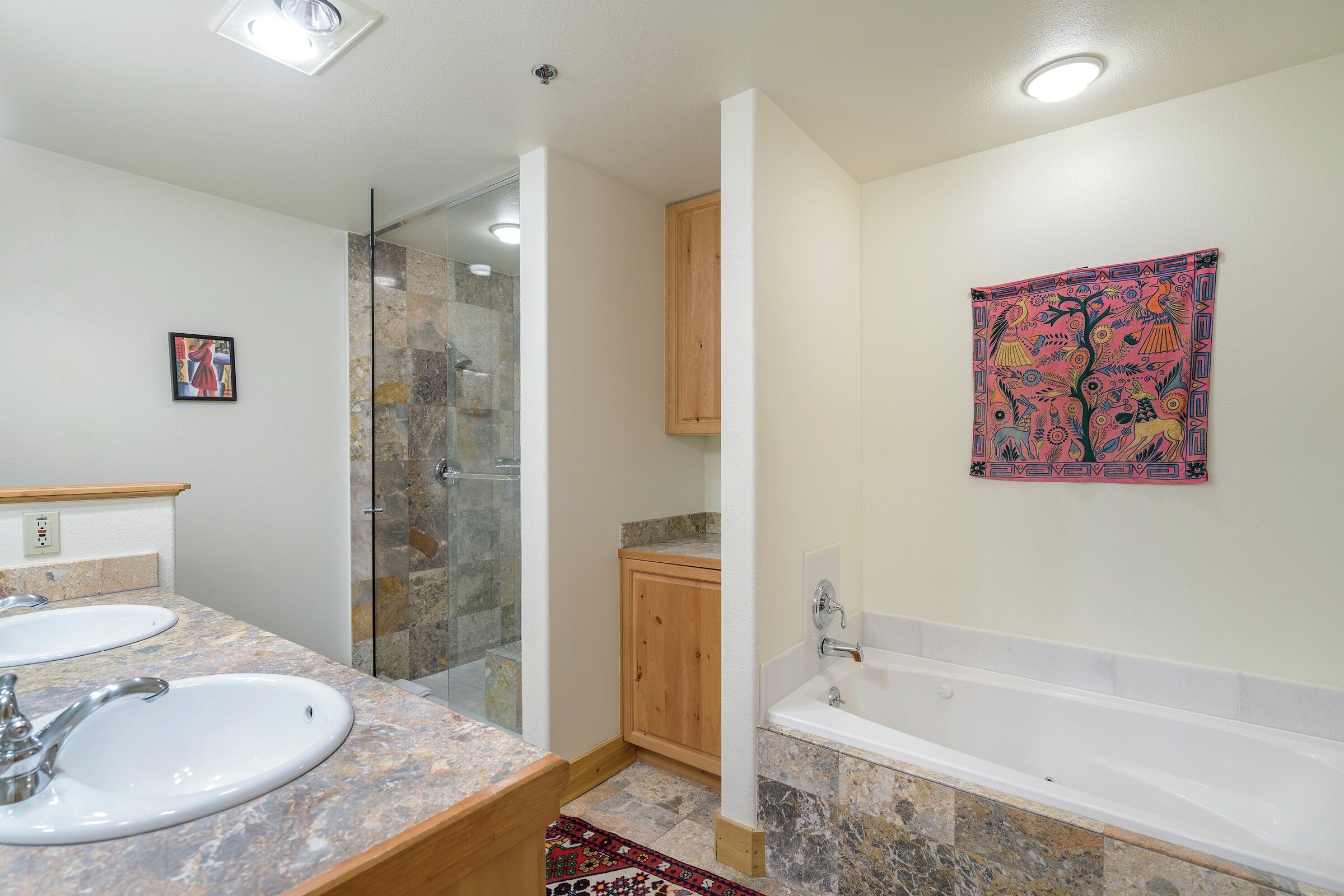 #108 - Master Ensuite Bathroom