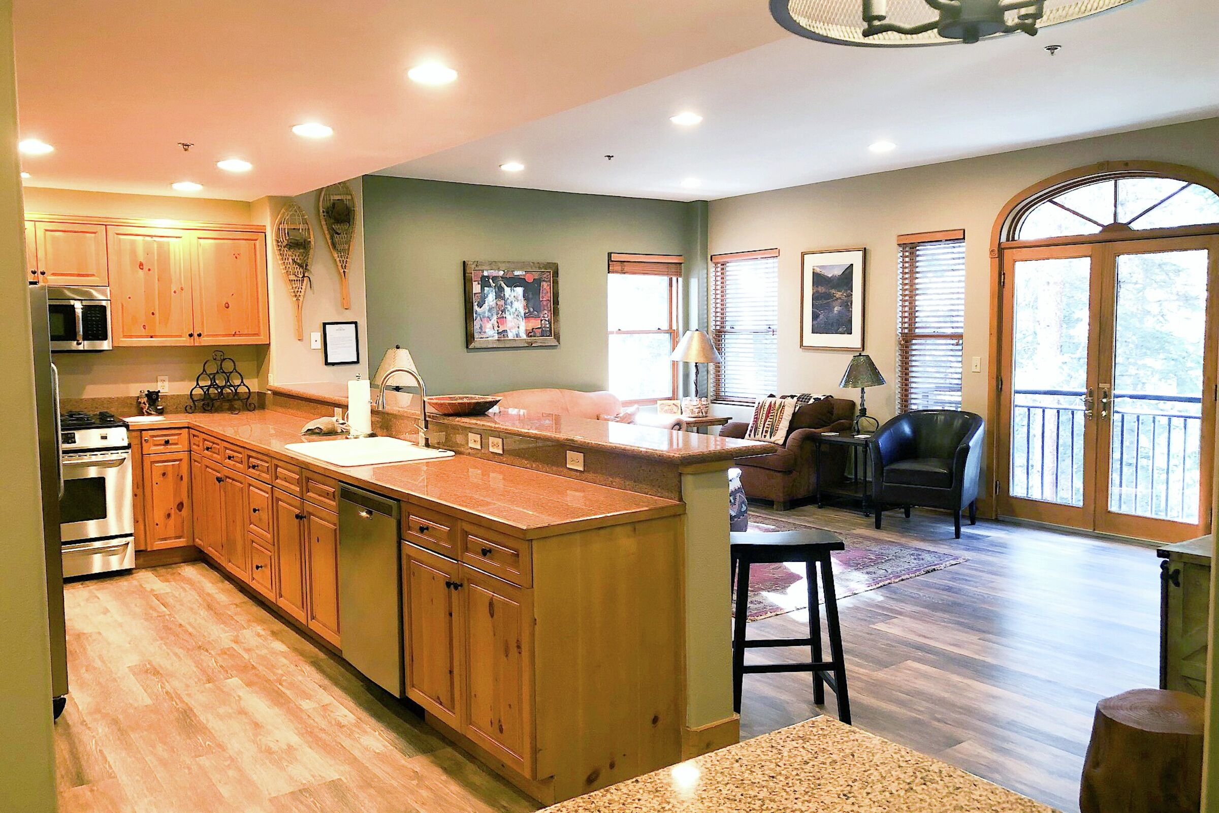 Kitchen & Living Area