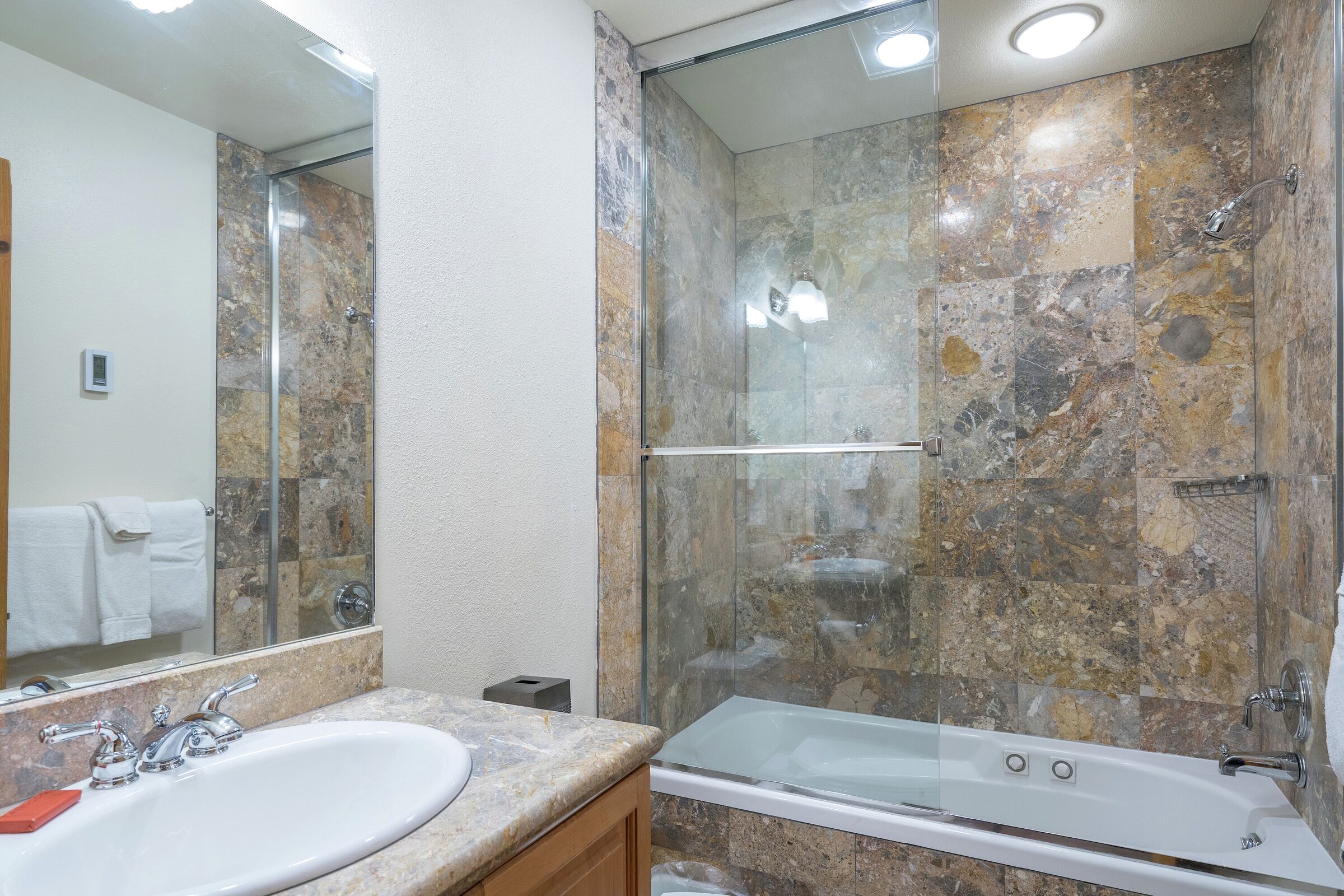 #301 - Bathroom