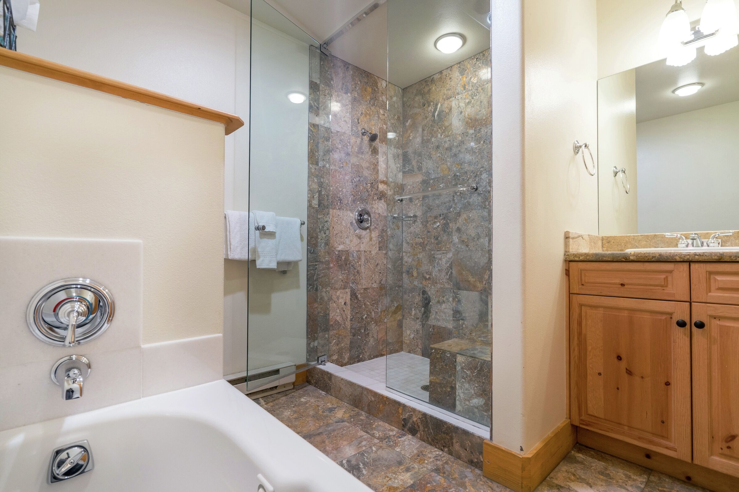 #301 - Bathroom
